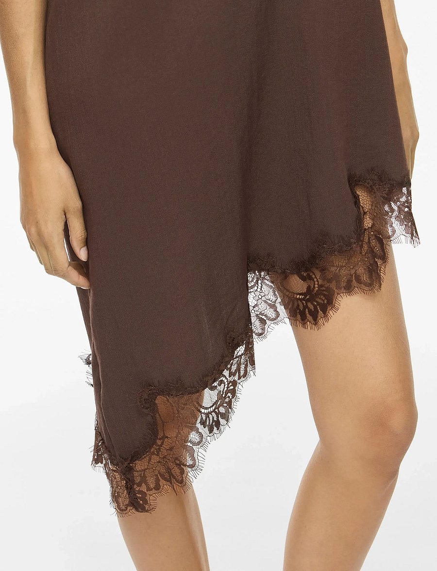 Vila - VIALICJA 2/4 LACE MIDI DRESS - spitzenkleider - coffee bean - 5