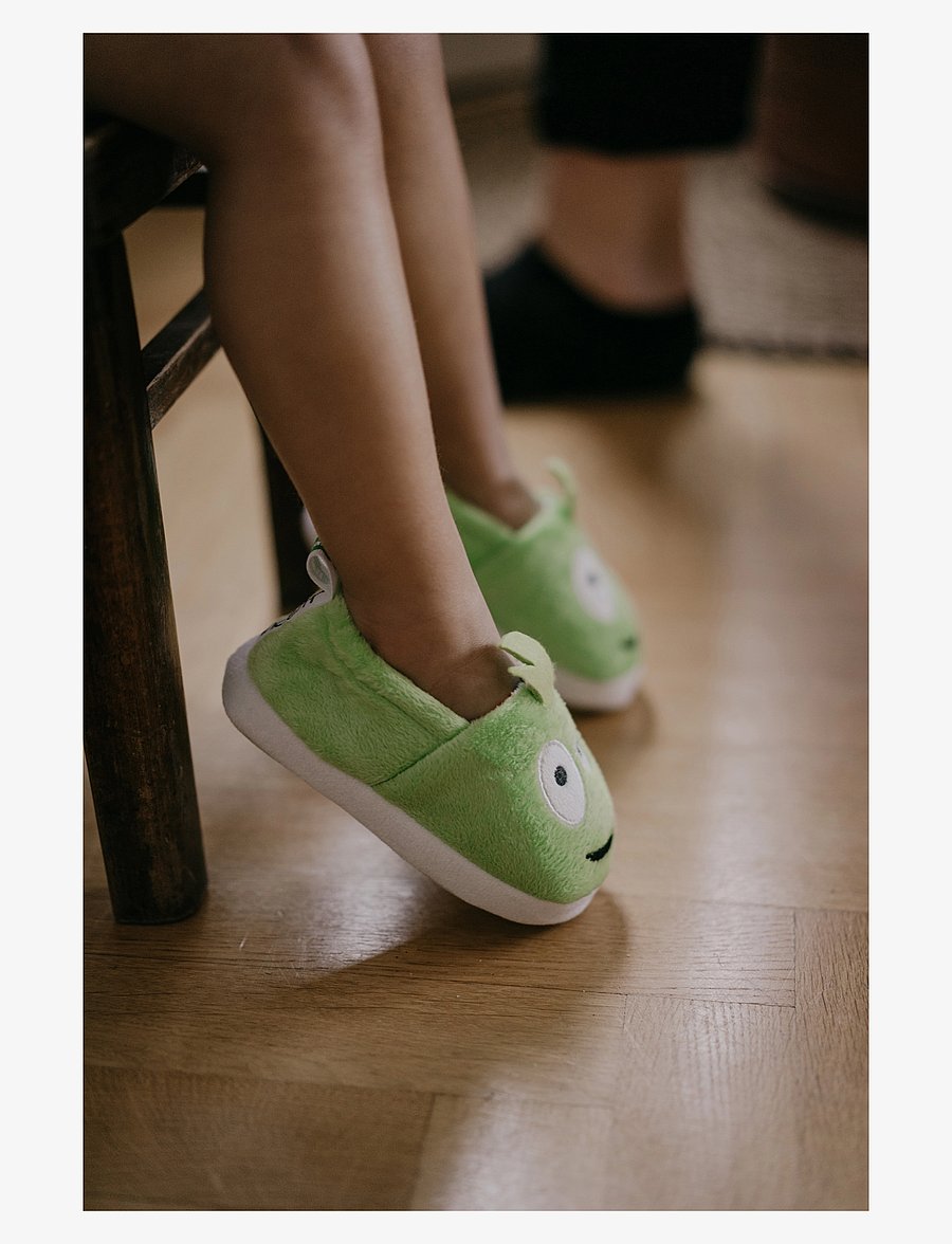 Vincent - Dadda Green Slipper - hausschuhe - green - 2
