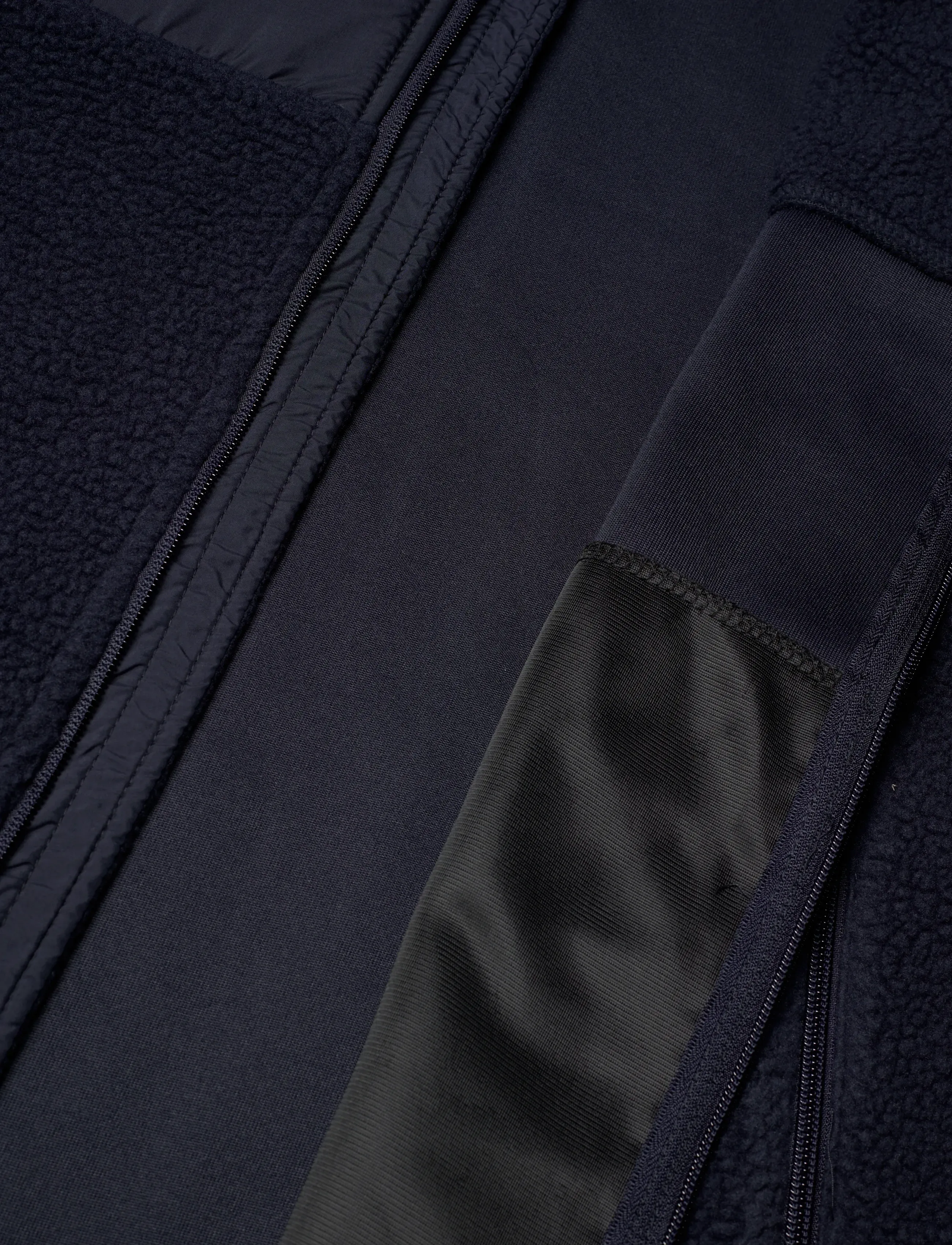 VINSON - SANTO REG FLEECE VIN M OTW - sweatshirts - 19-4020tcx dark sapphire - 4