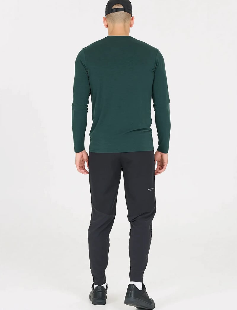 Virtus - Jokers M L/S Tee - pikkade varrukatega alussärgid - dusty forest - 3