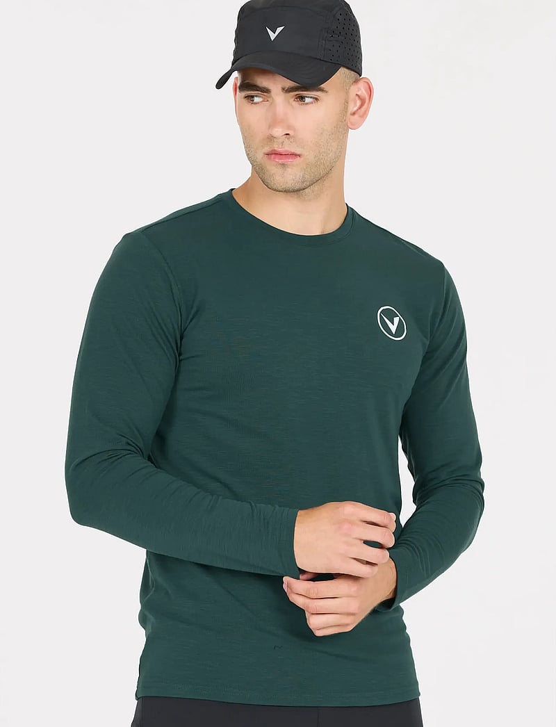 Virtus - Jokers M L/S Tee - pikkade varrukatega alussärgid - dusty forest - 4