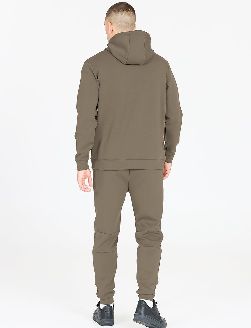 Virtus - Taro M Technical Hoody - huvtröjor - bungee cord - 5