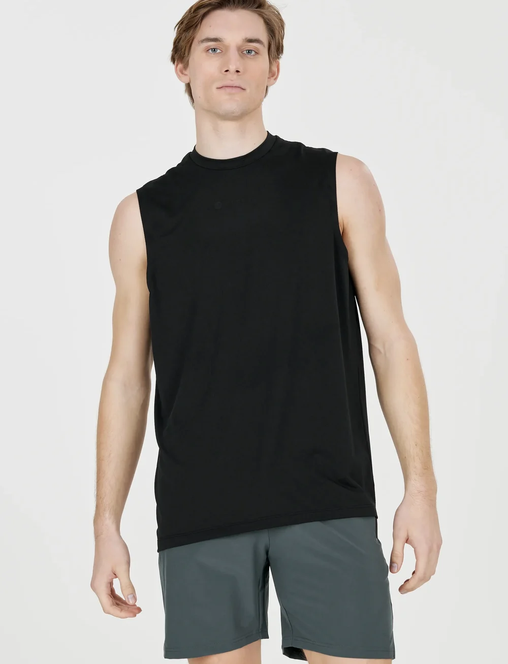 Virtus - Roger V2 M Hyperstretch Sleeveless - tank tops - black - 4