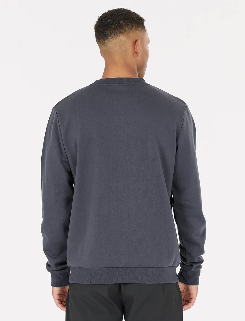 Virtus - Marten M Crew Neck - oberteile - blue nights - 5