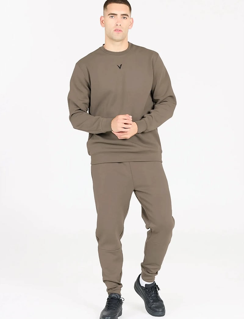 Virtus - Taro M Crew Neck - alussärgid - bungee cord - 0
