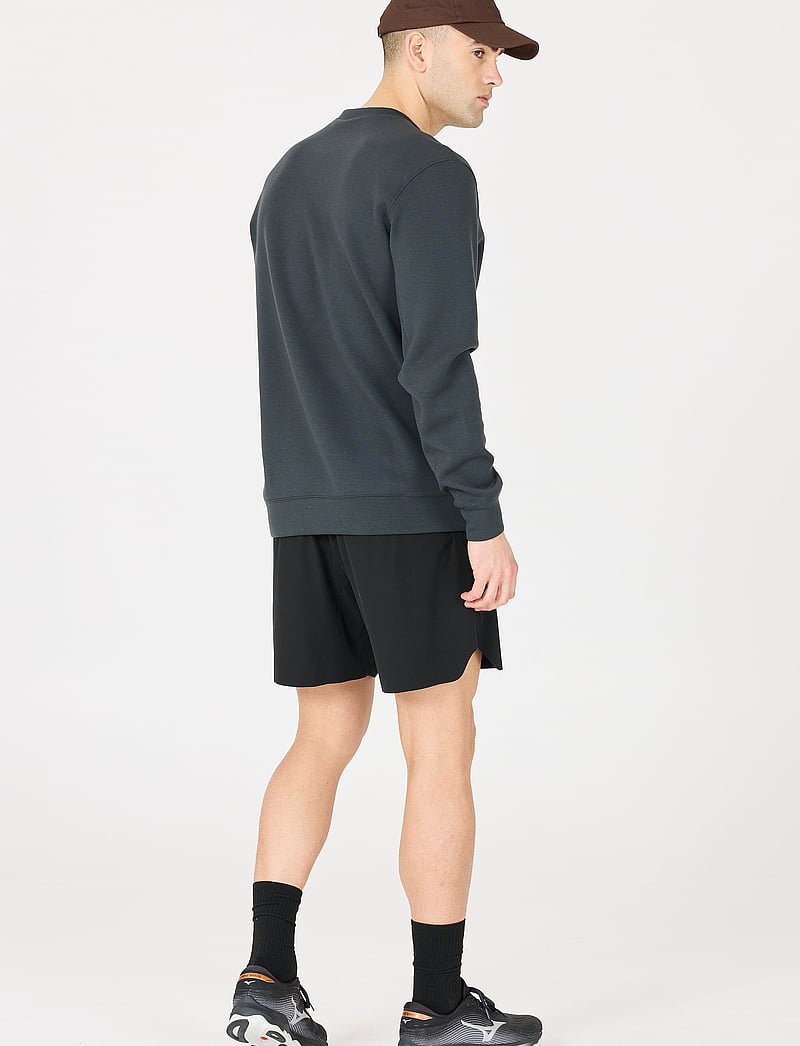 Virtus - Spier V2 M Shorts - lühikesed treeningpüksid - black - 3