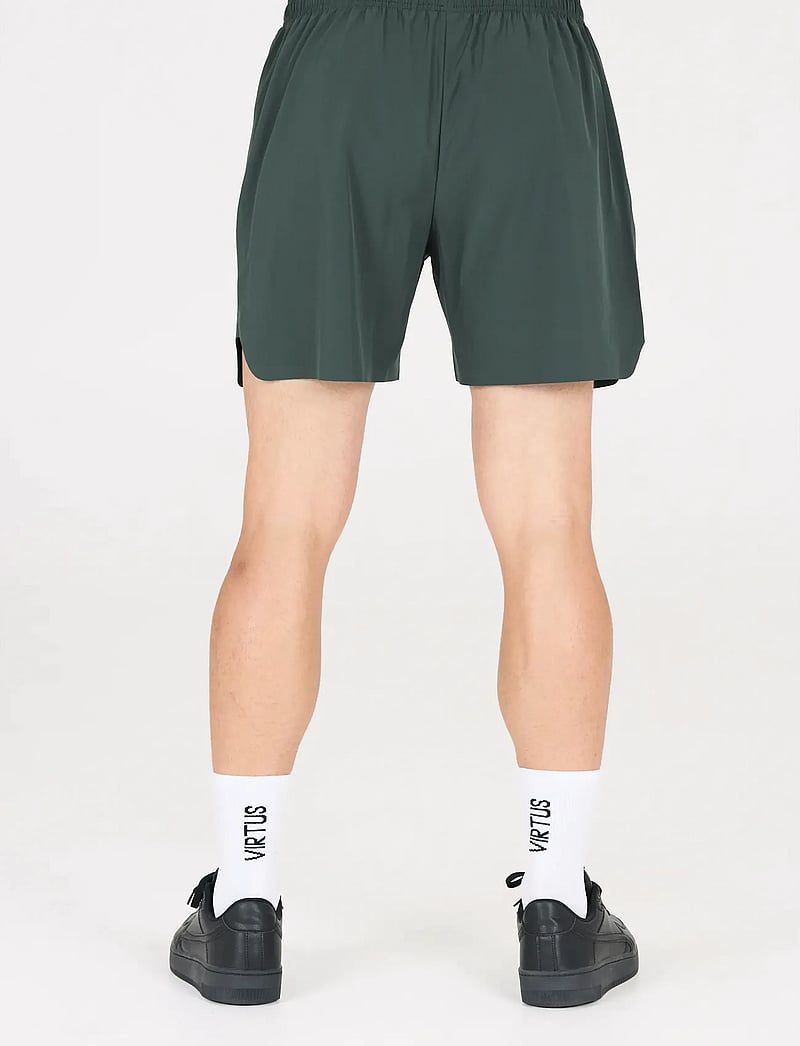 Virtus - Spier V2 M Shorts - træningsshorts - dusty forest - 5