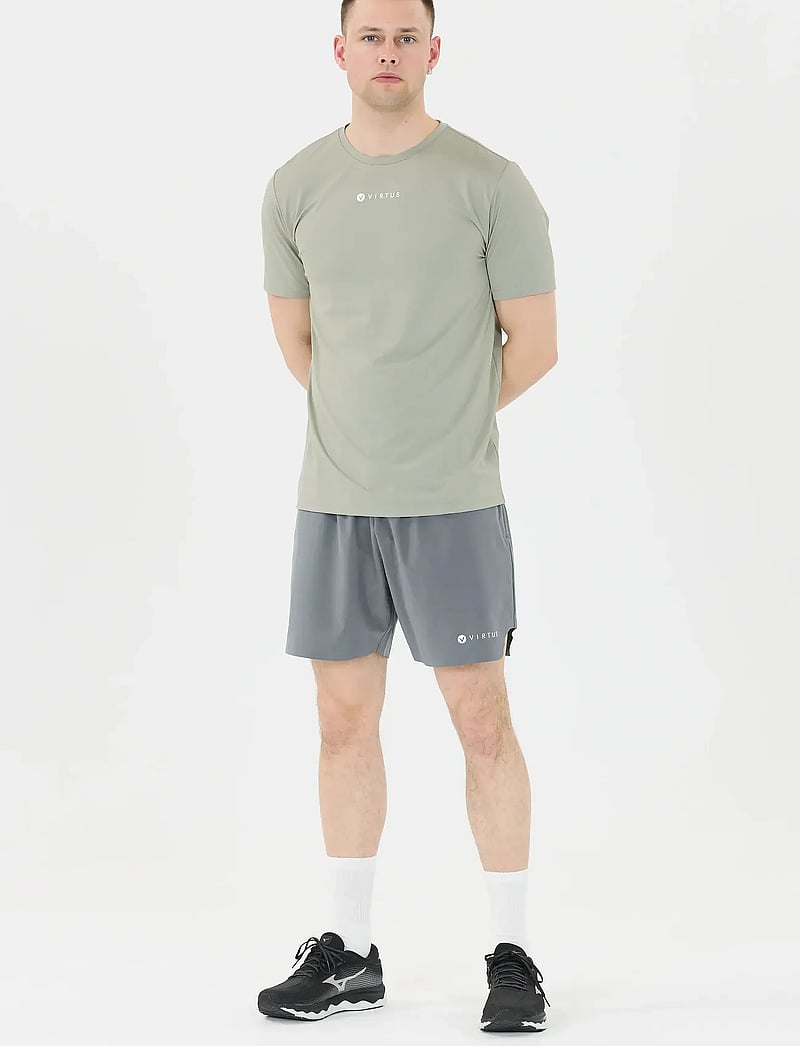 Virtus - Spier V2 M Shorts - trainingsshorts - stormy weather - 0