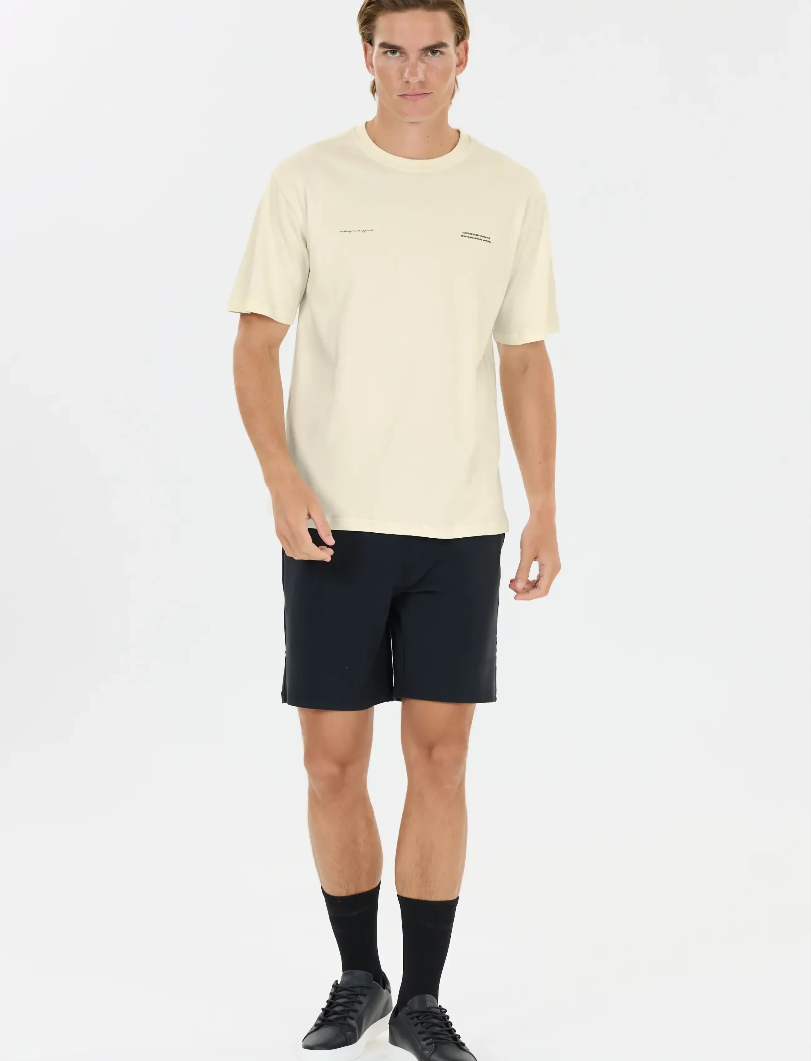 Virtus - Brody M Graphic Tee - madalaimad hinnad - egret - 4