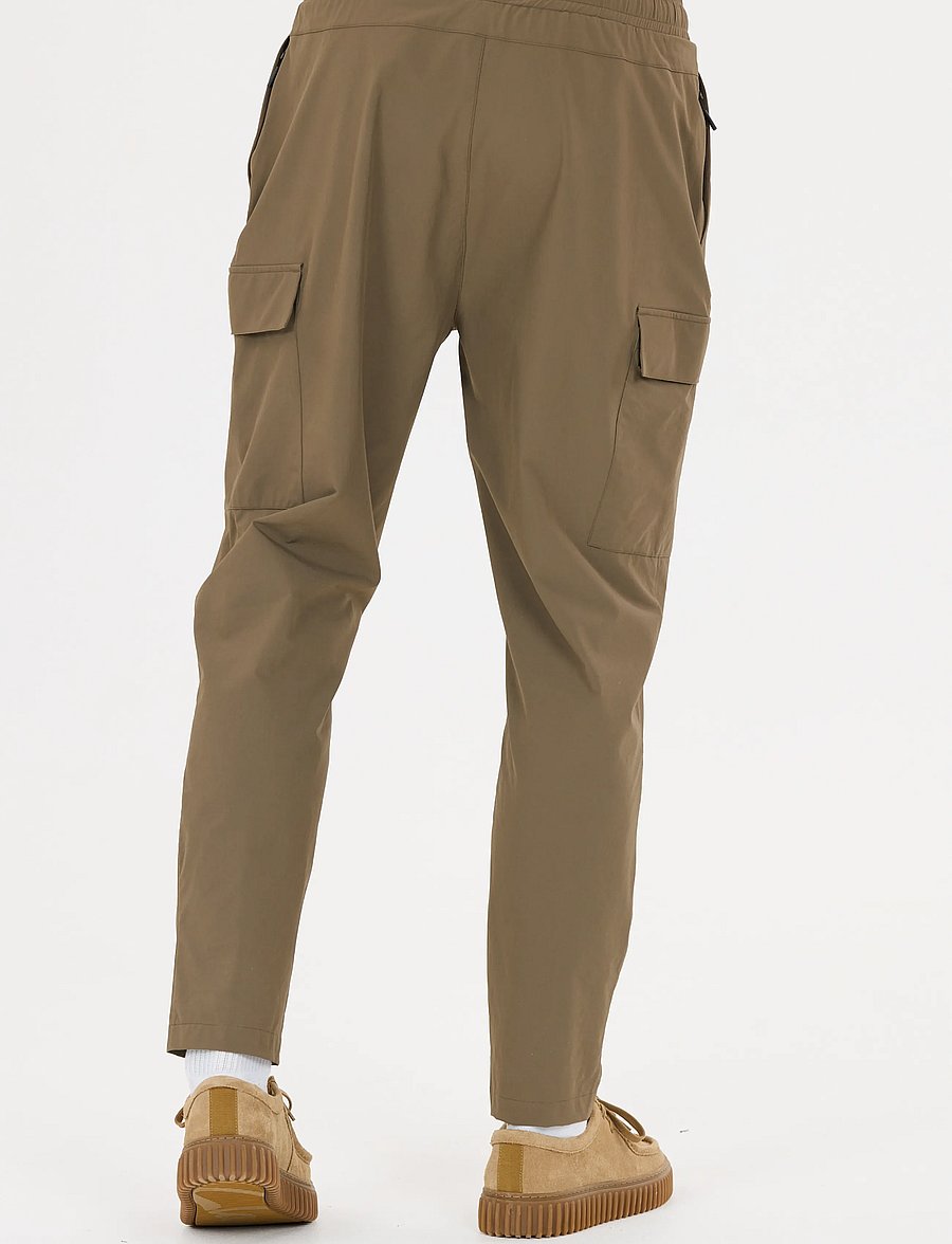 Virtus - Caro M Track Pants - vabaajapüksid - crocodile - 3