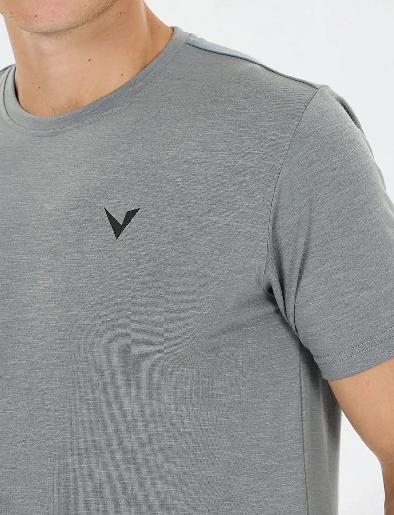 Virtus - Jokers V4 SS Tee - t-särgid - lagune gray - 0