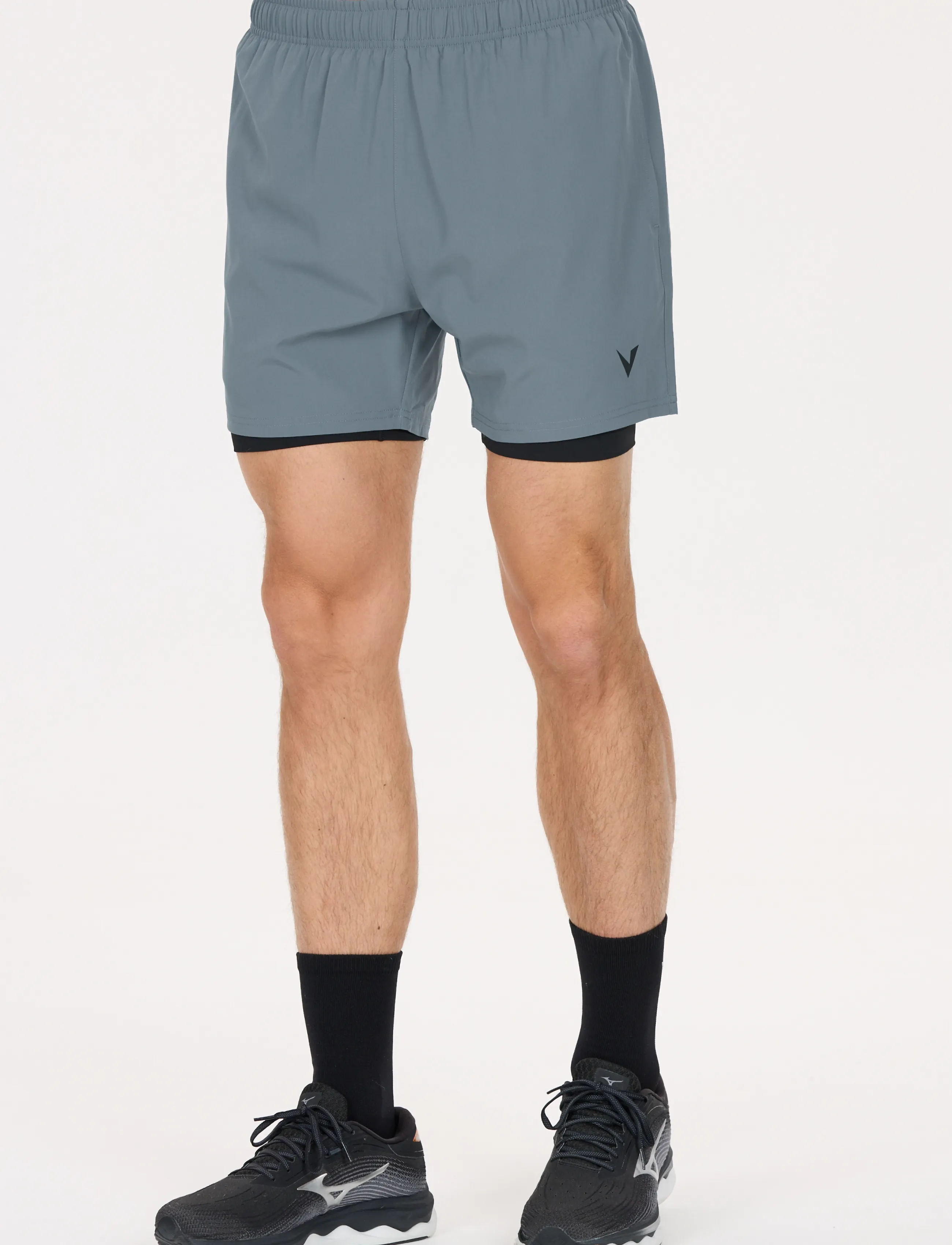 Virtus - Zayne V2 M 2-in-1 Shorts - lühikesed treeningpüksid - stormy weather - 4