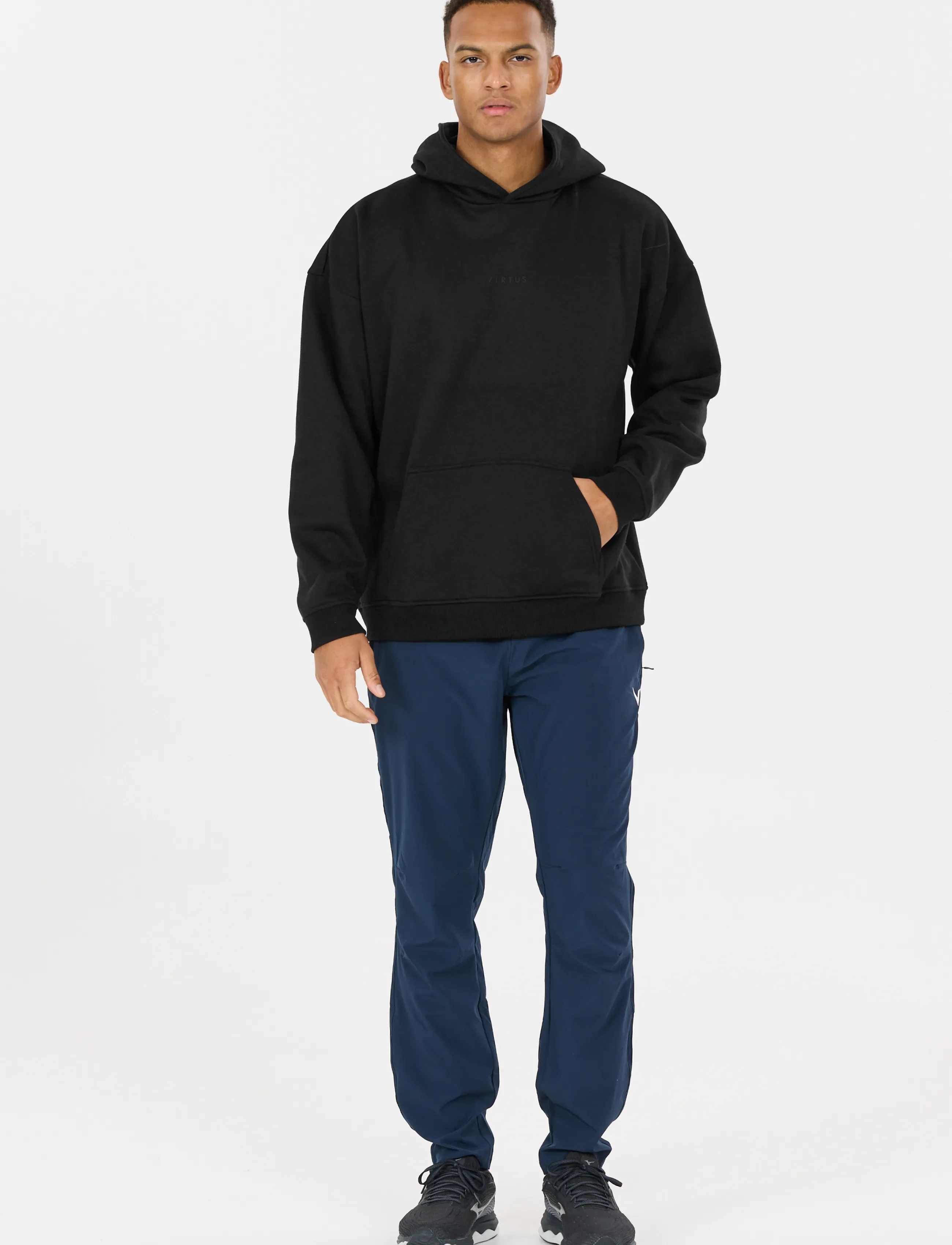 Virtus - Kayce V2 M Hoody - kapuutsiga dressipluusid - black - 4