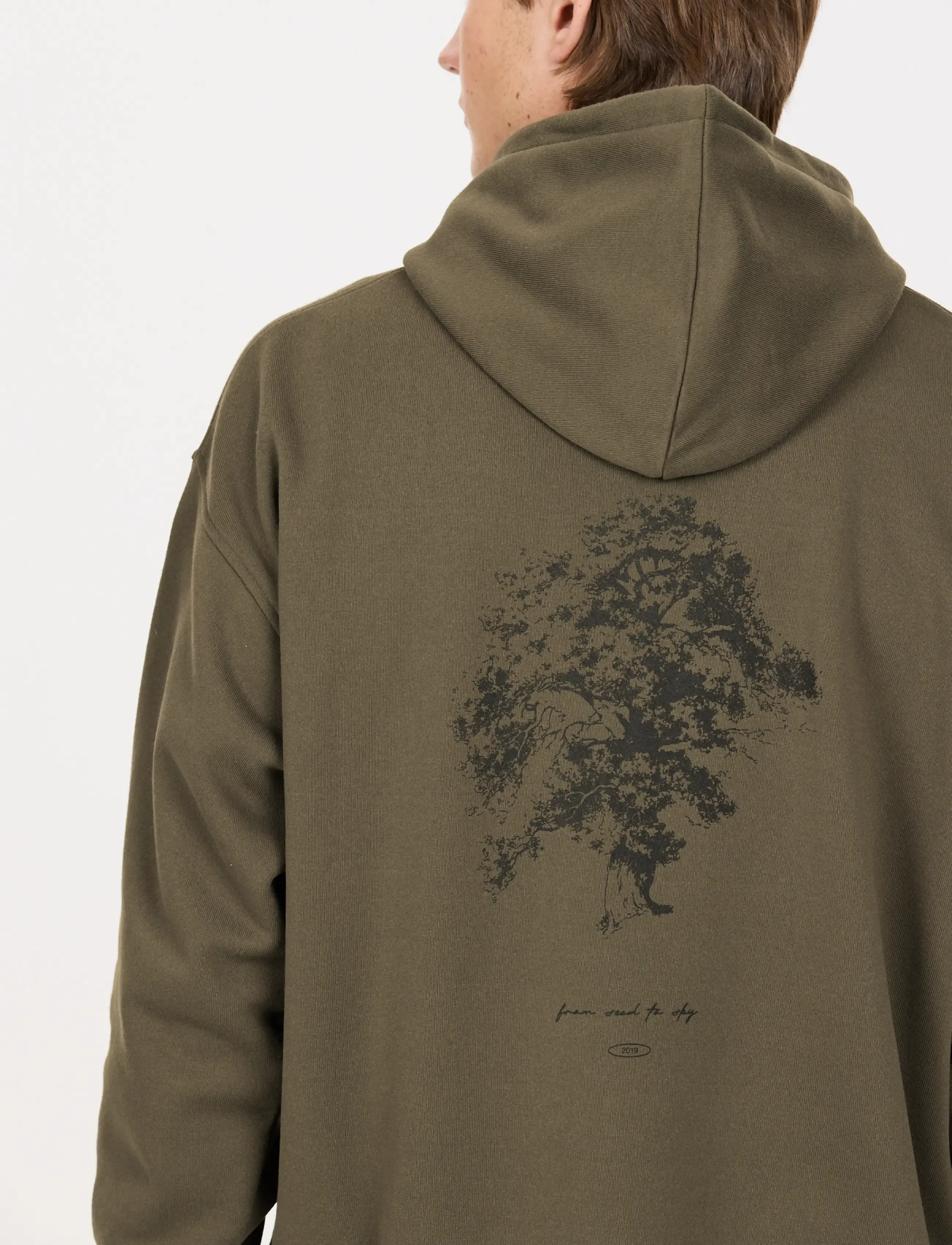 Dill M Hoody 5