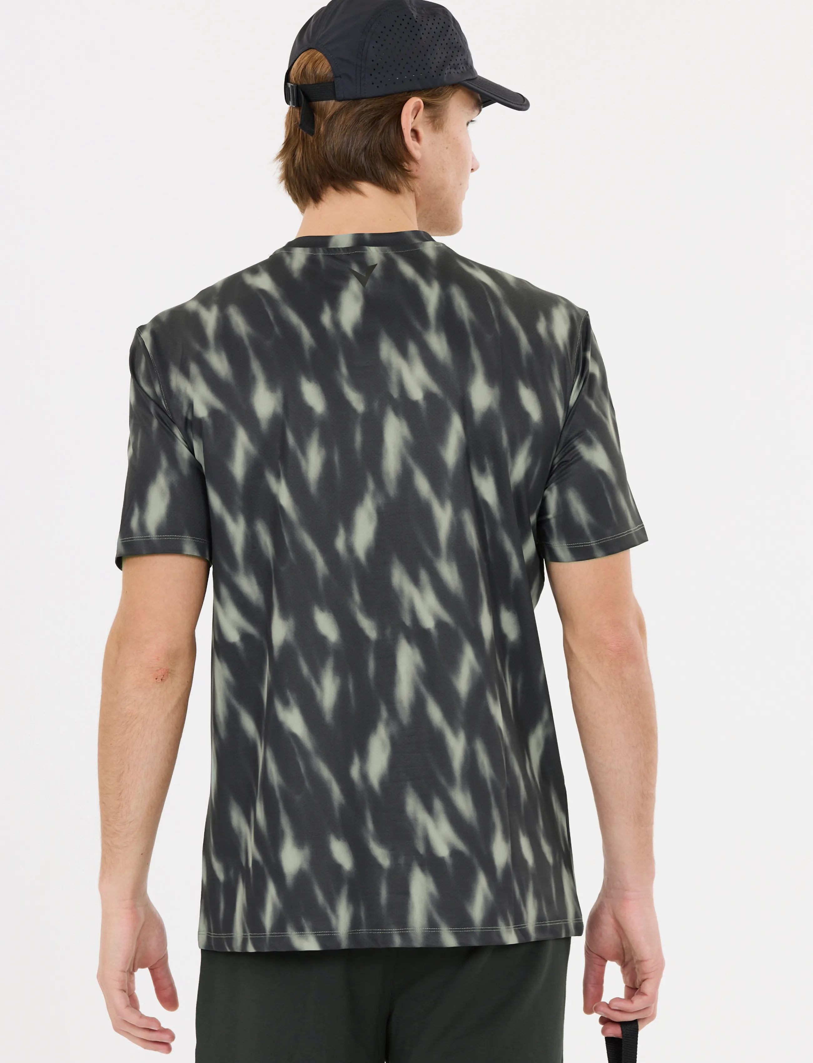 Virtus - Altoni M AOP Tee - green northern lights - 3