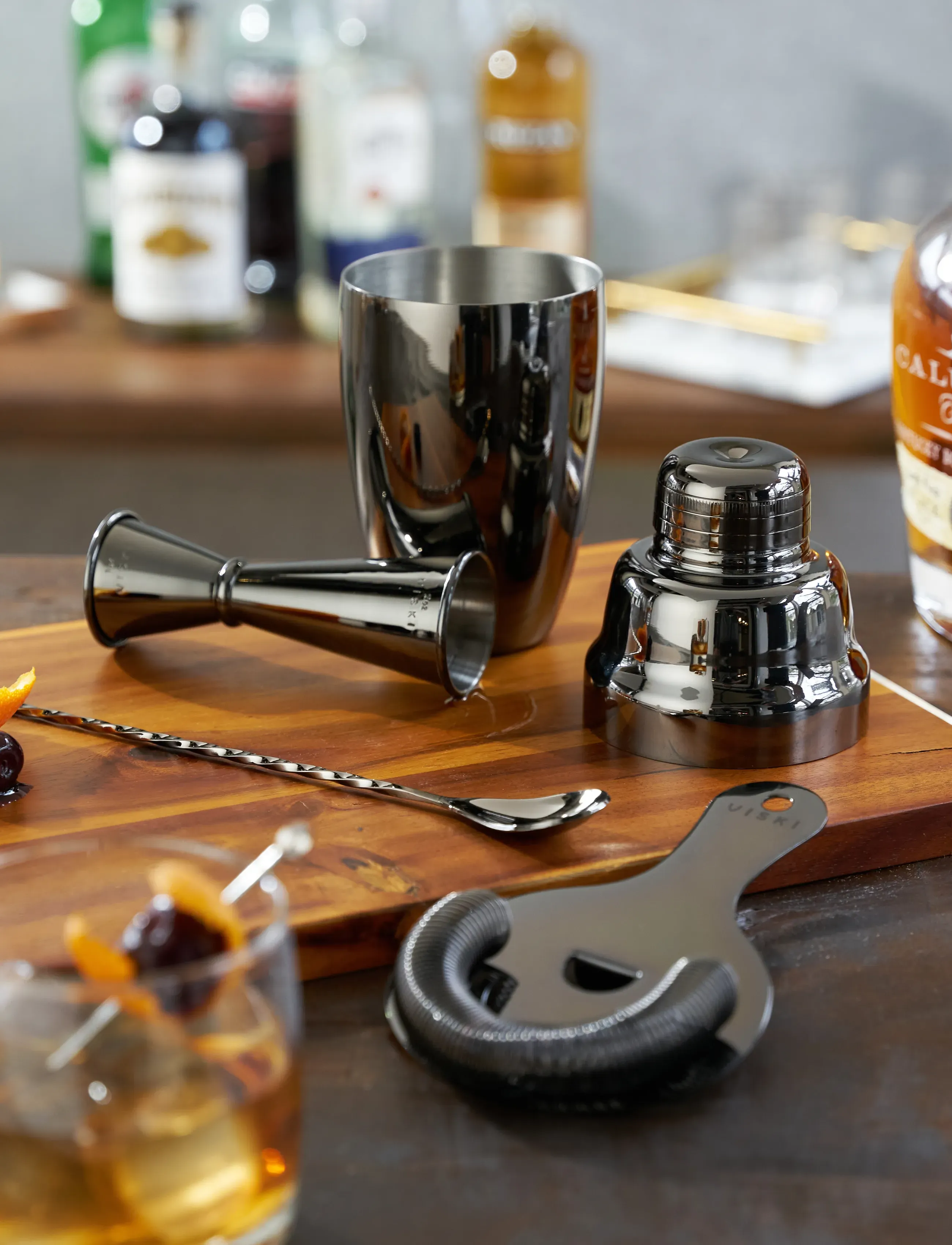 Viski - Gunmetal Mixologist Barware Set by Viski® - shakers & cocktailtillbehör - gunmetal - 0