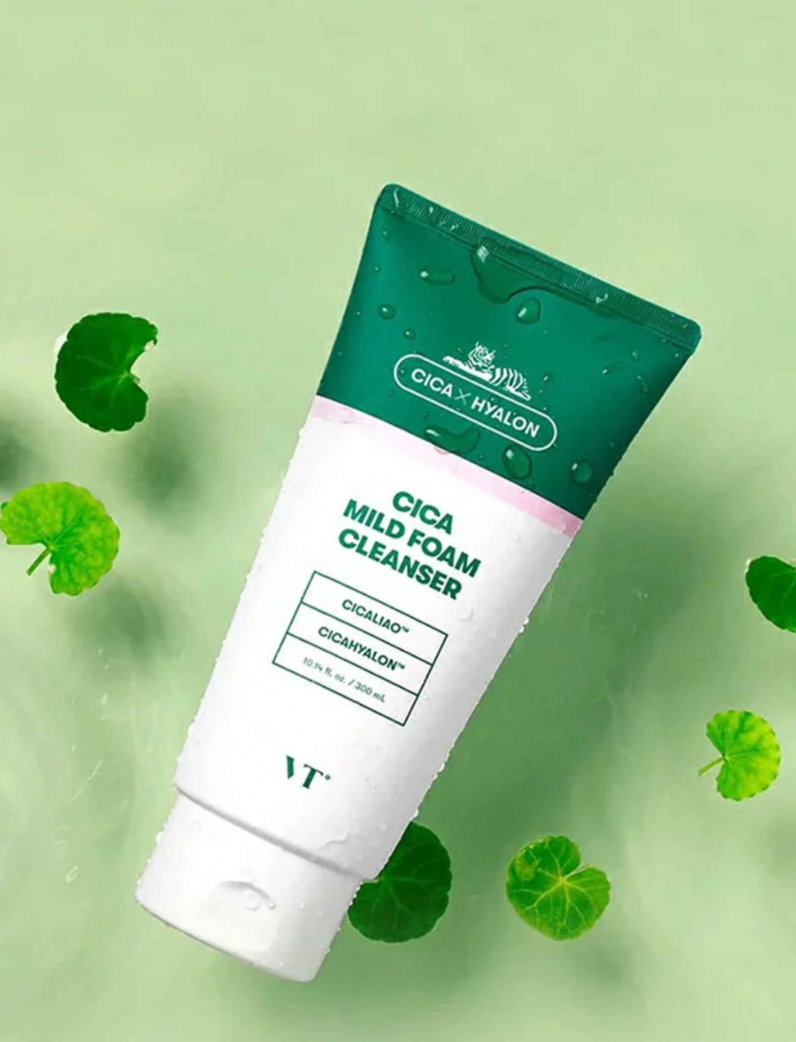 VT Cosmetics Cica Mild Foam Cleanser, 300 ml, Green, Cleansers > Foaming Cleanser, Dame