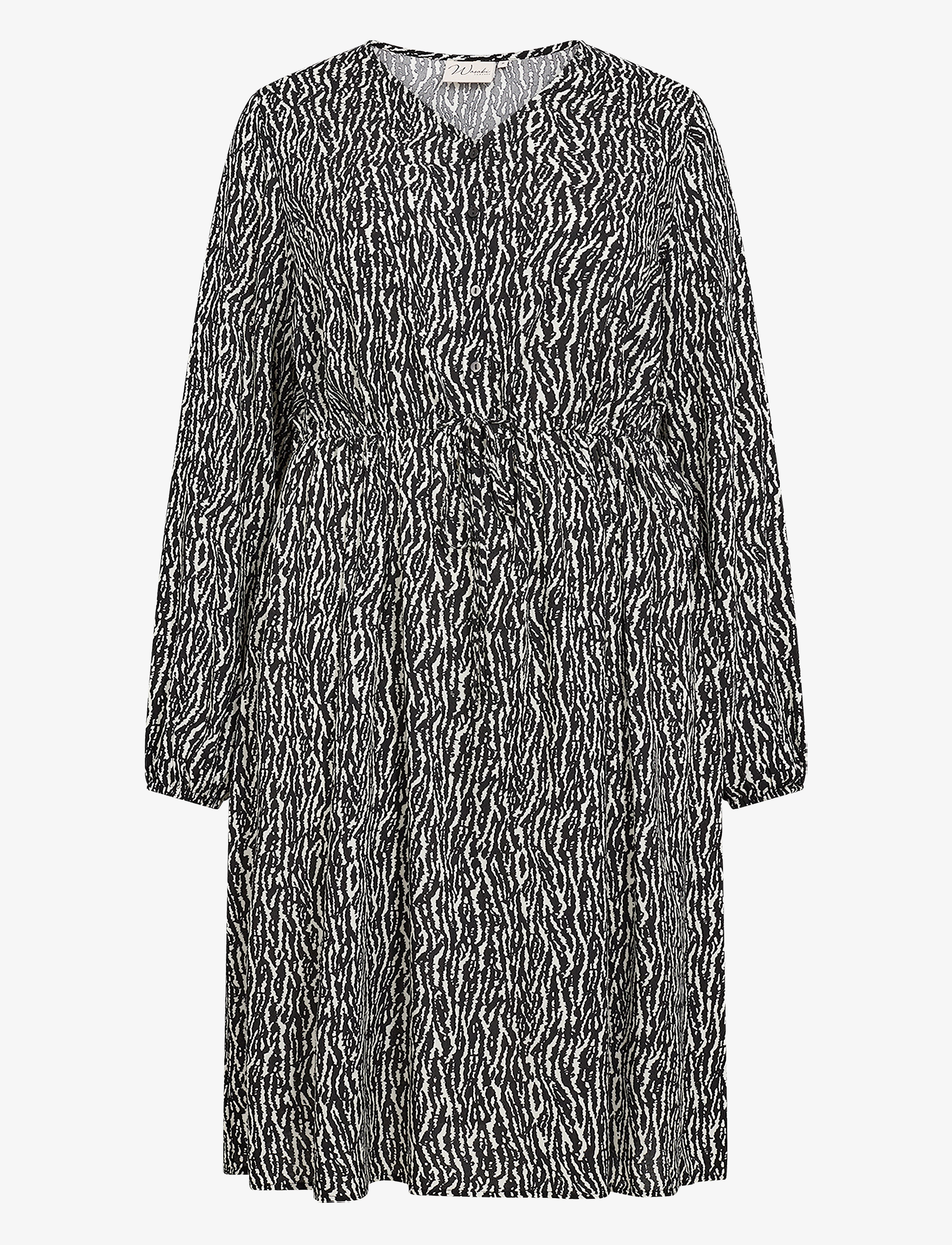 C BLACK COMBI