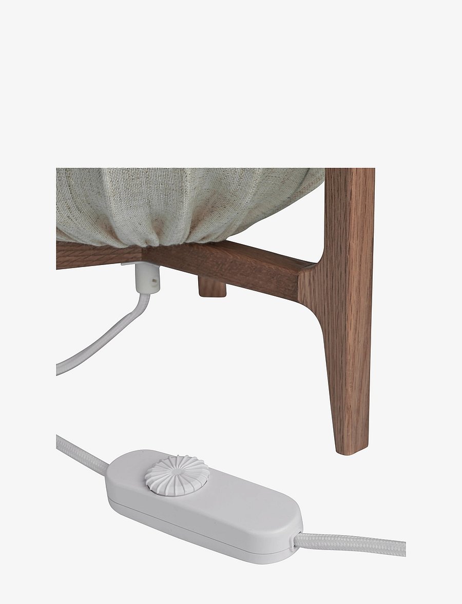 Watt & Veke - Prisma table Oak / Natural - schreibtisch- & tischlampen - natural - 2