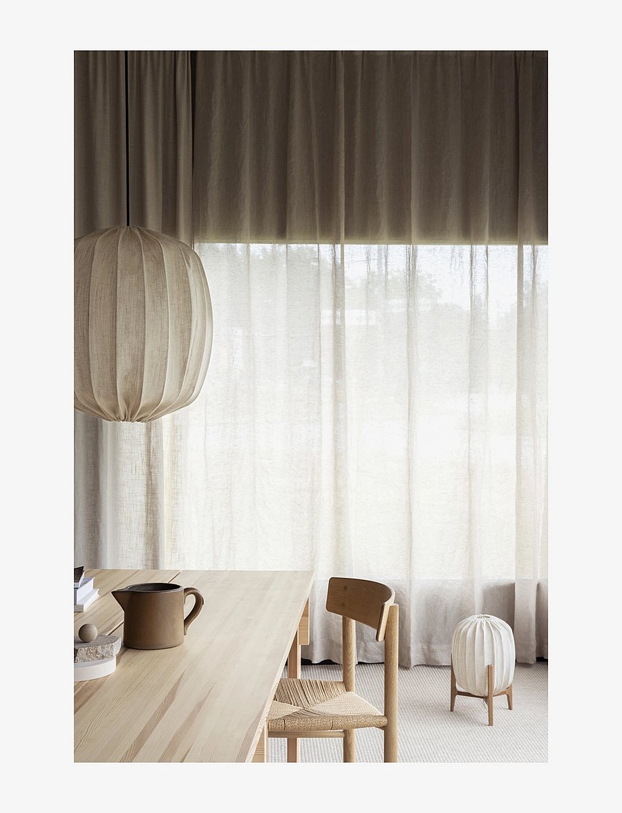 Watt & Veke - Prisma table Oak / Natural - schreibtisch- & tischlampen - natural - 5