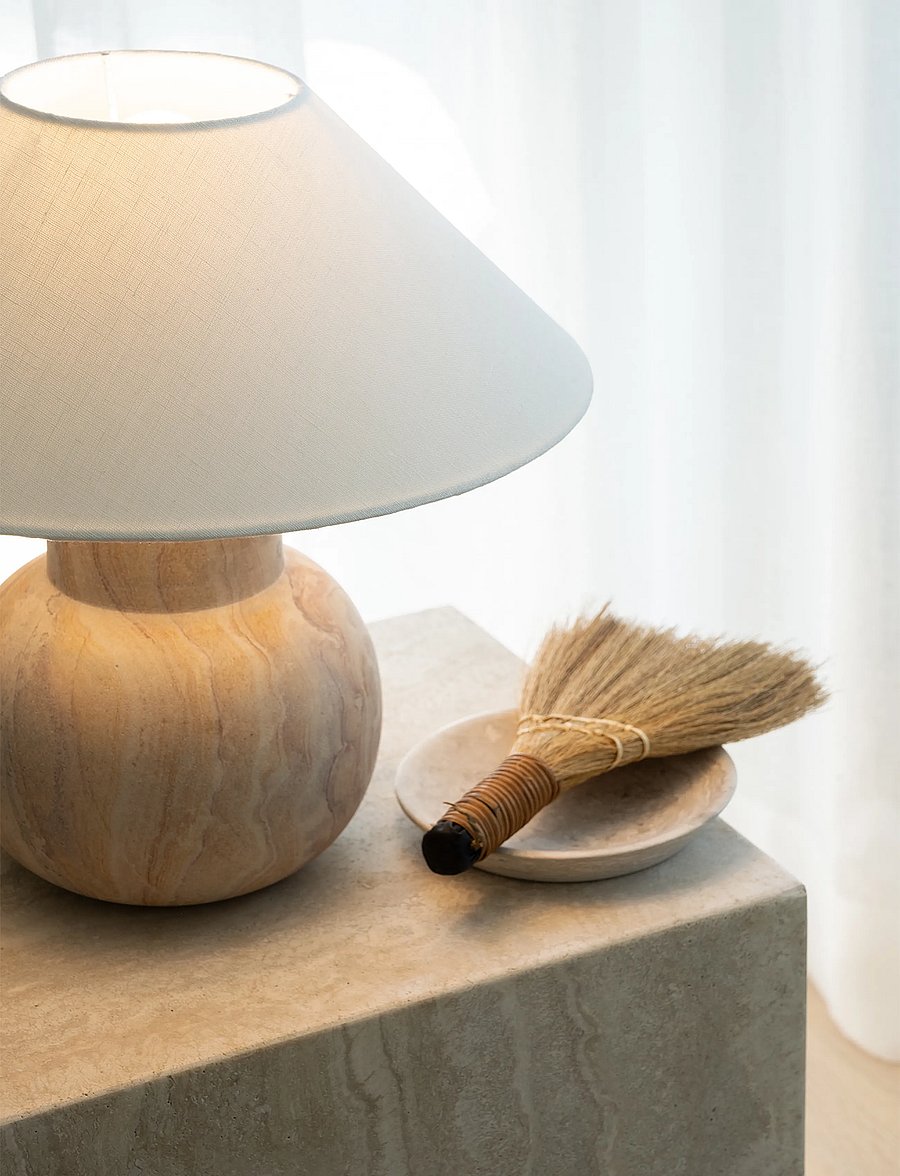 Watt & Veke - Pella table Sandstone - schreibtisch- & tischlampen - matt rainbow - 0
