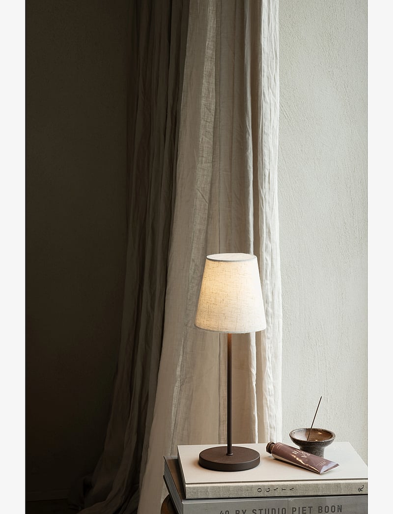 Watt & Veke - Tyra table portable - mobile lampen - coffee - 5