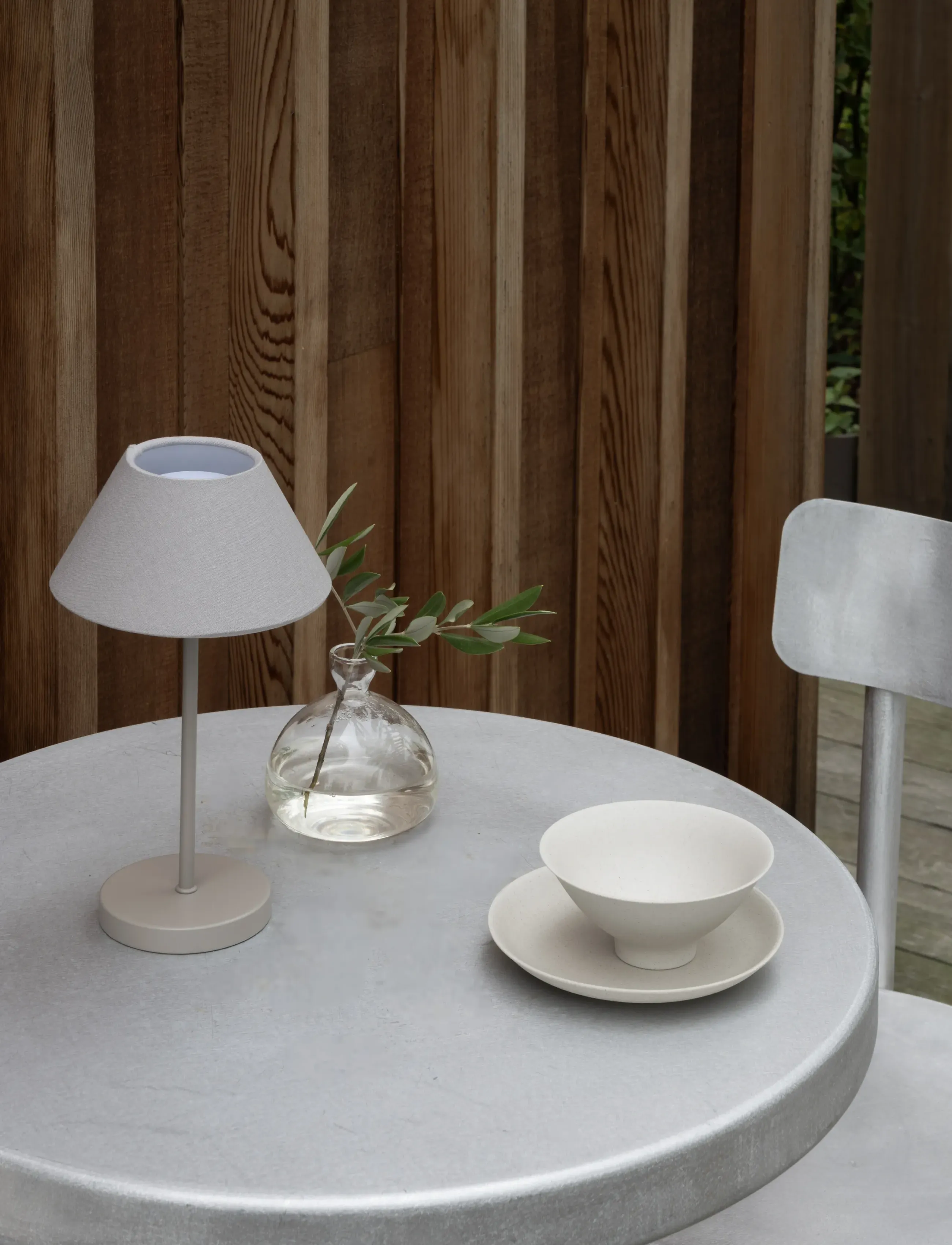 Watt & Veke Teya Table Portable Warm Grey, H26 cm, Grey, Lamper > Bordlamper, Unisex