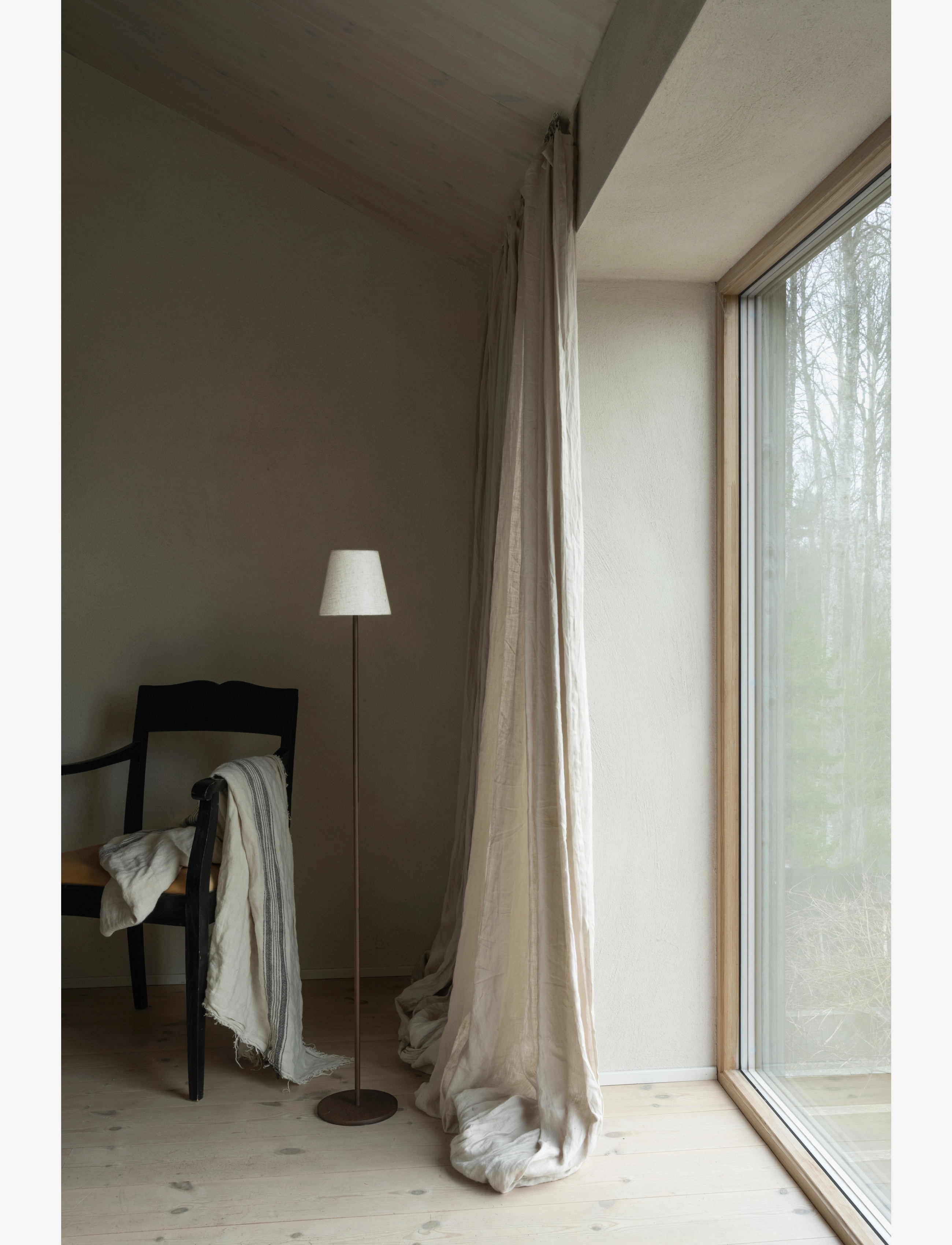 Watt & Veke - Tyra floor portable - mobile lampen - coffee - 2