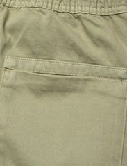 Wax London - KURT TROUSER ORGANIC COTTON TWILL - casual trousers - sage - 8