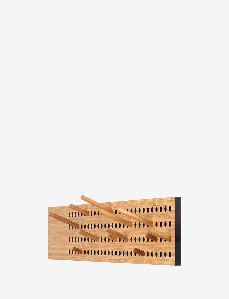We Do Wood - Scoreboard Large, Horizontal - fsc oak veneer, dots with upcycled plastic - 3