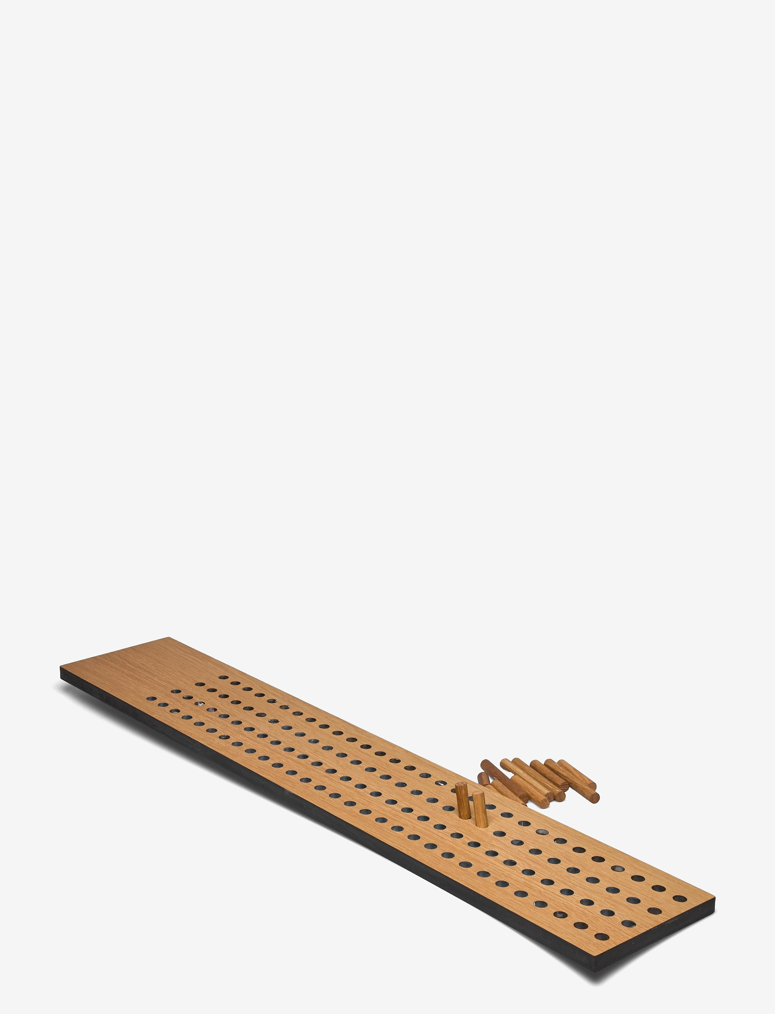 We Do Wood Scoreboard Large Vertical, 100 cm - Møbler - FSC OAK VENEER, DOTS WITH UPCYCLED PLASTIC / brown