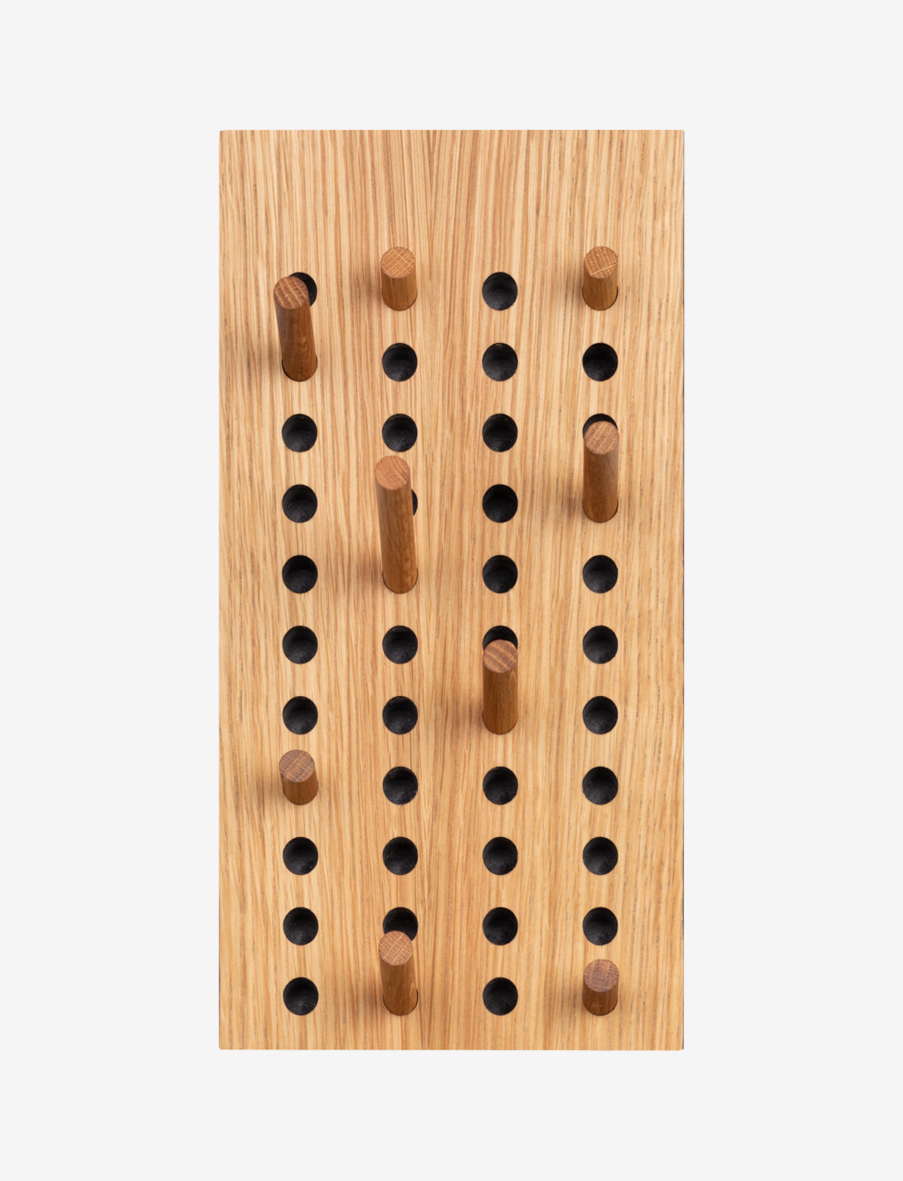 FSC OAK VENEER, DOTS WITH UPCYCLED PLASTIC