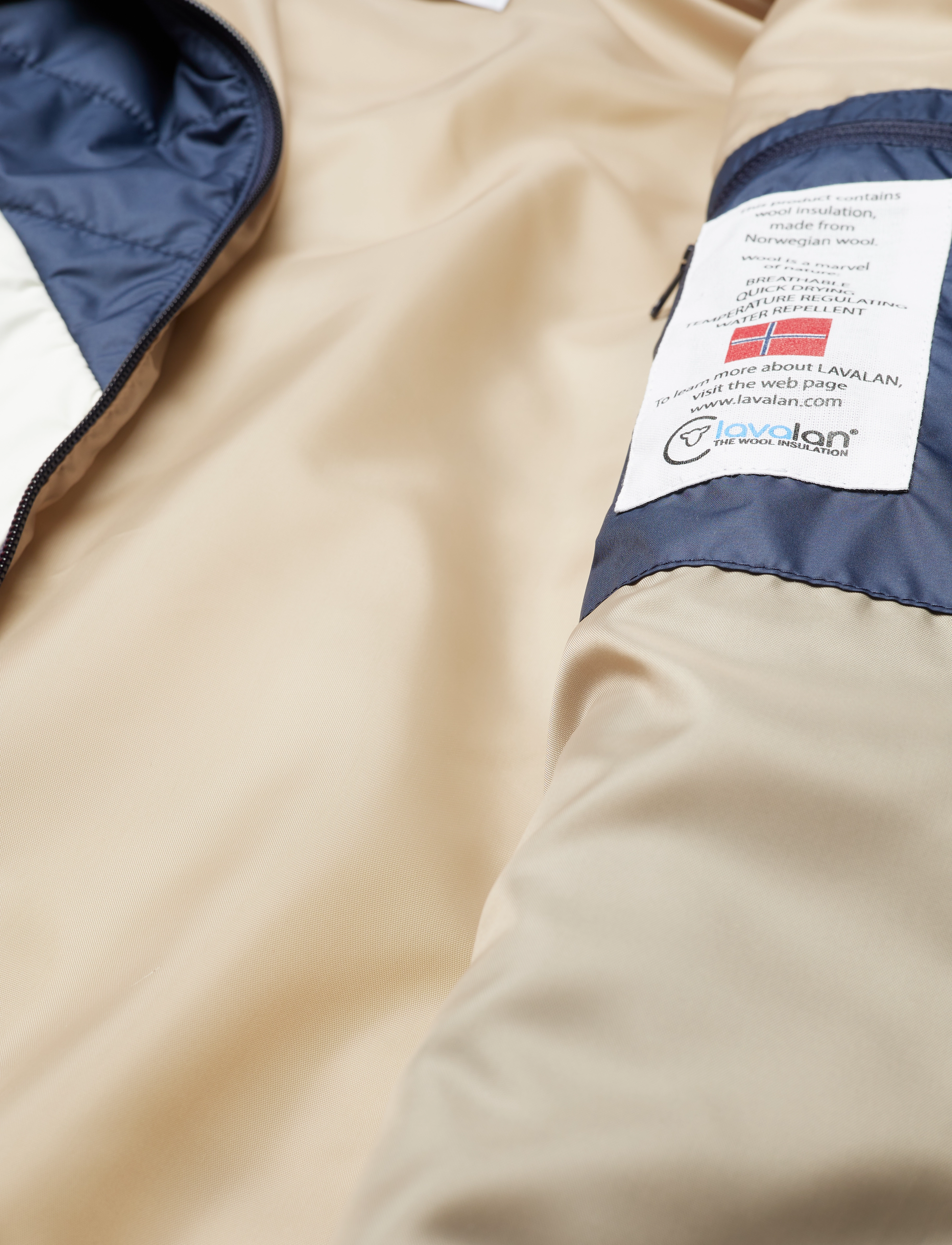 We Norwegians - Myrken Lavalan Jacket - overtøj - flag - 4