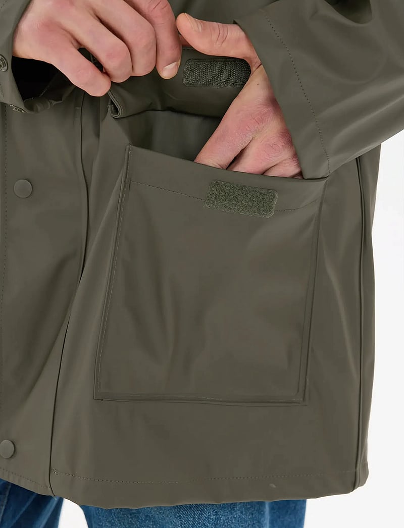 Weather Report - Torsten M Rain Jacket - vihmamantlid - forest night - 3