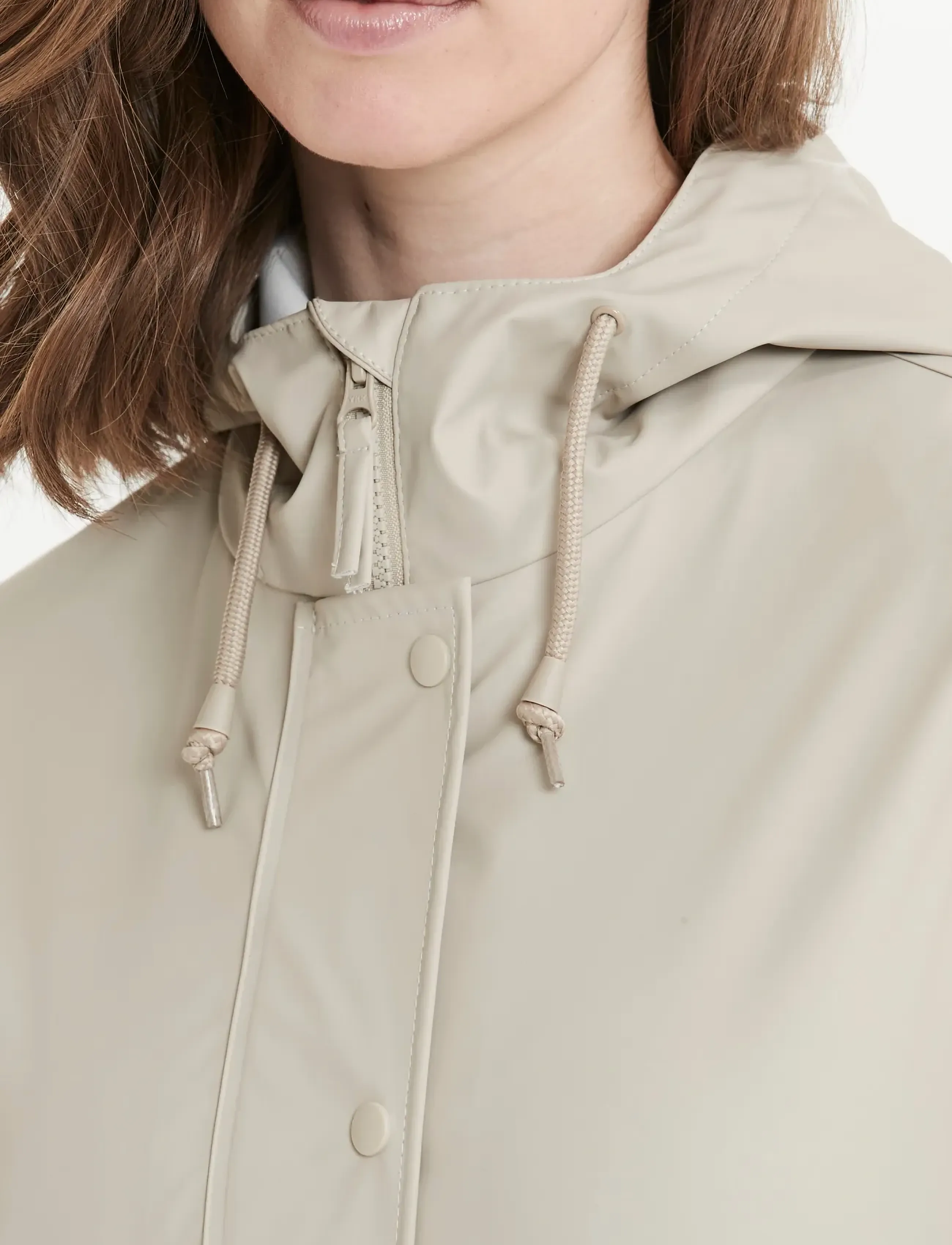 Petra W Rain Jacket 5