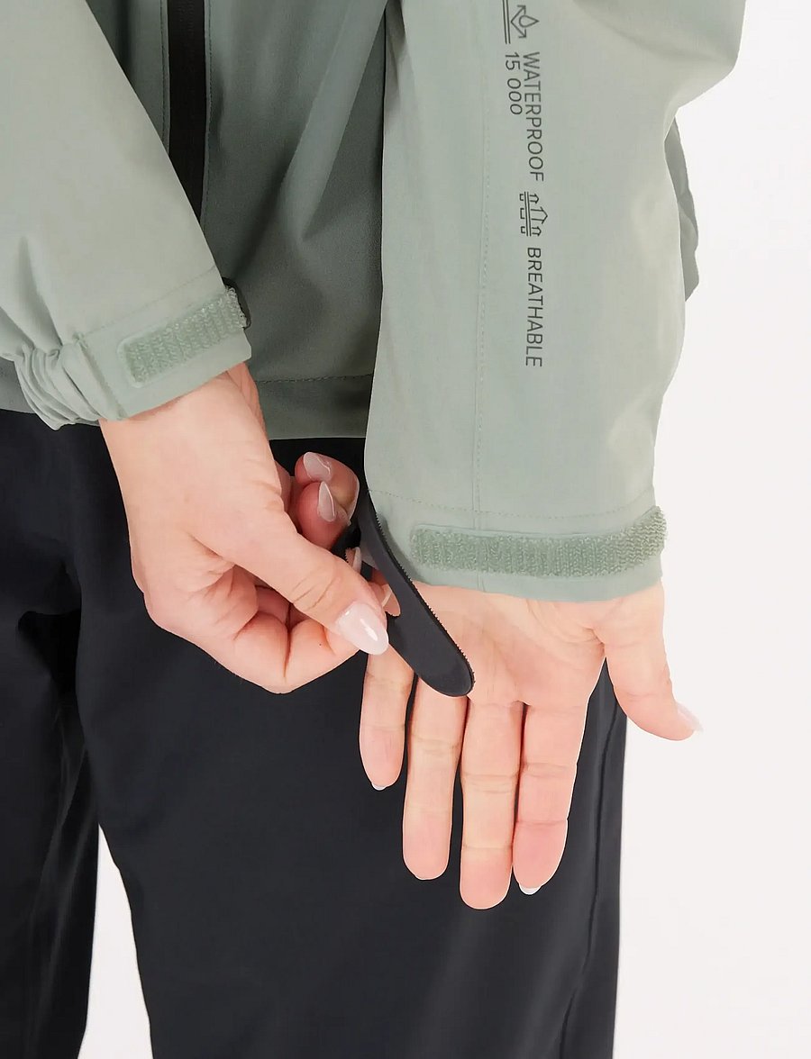 Weather Report - Camelia W AWG Jacket W-PRO 15000 - friluftsjackor - balsam green - 3