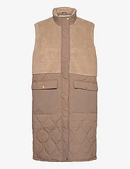 Weather Report - Hollie W Long Quilted Vest - quiltade västar - pine bark - 0