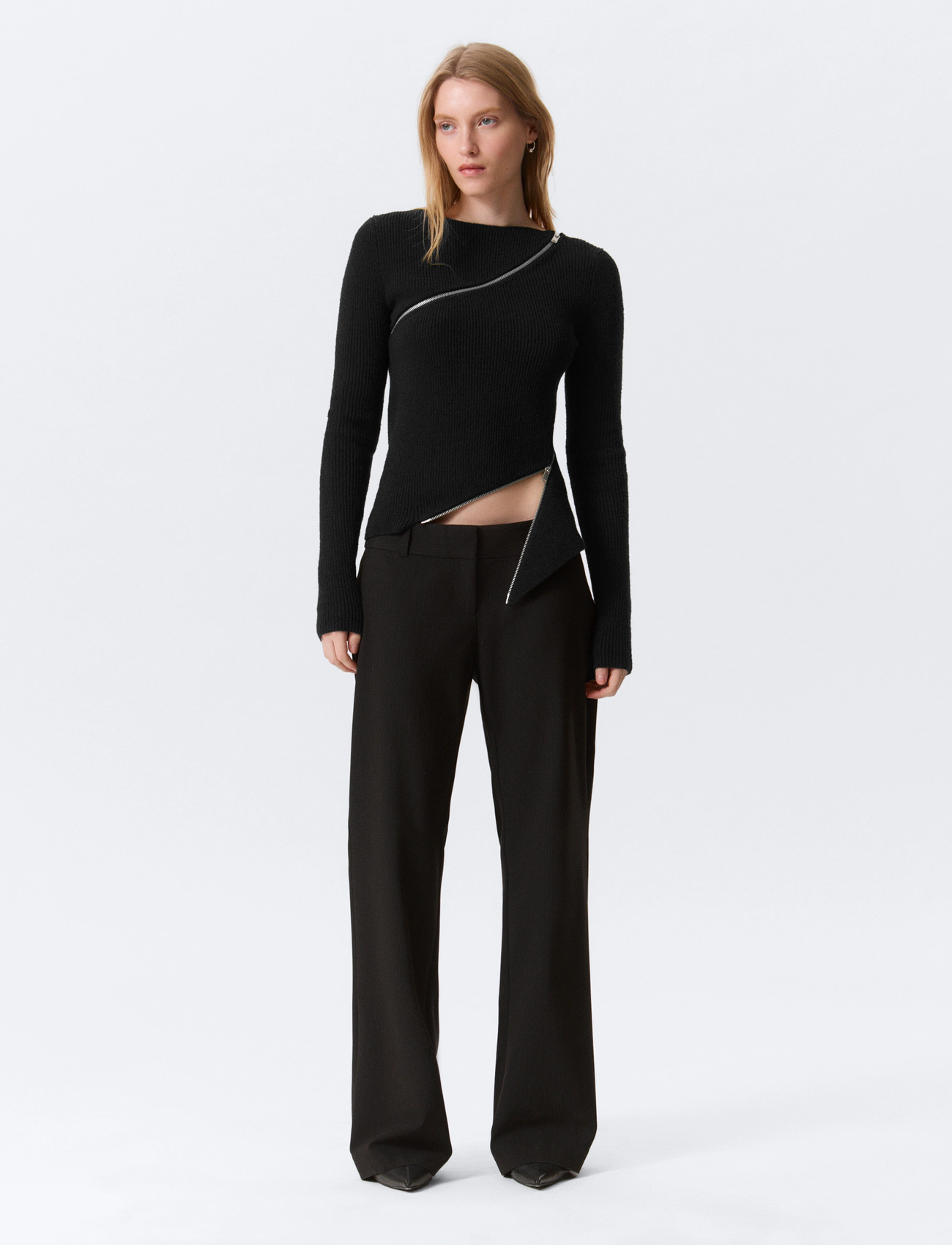 Weekday Low-Rise Flared Suiting Trousers - - 34 1