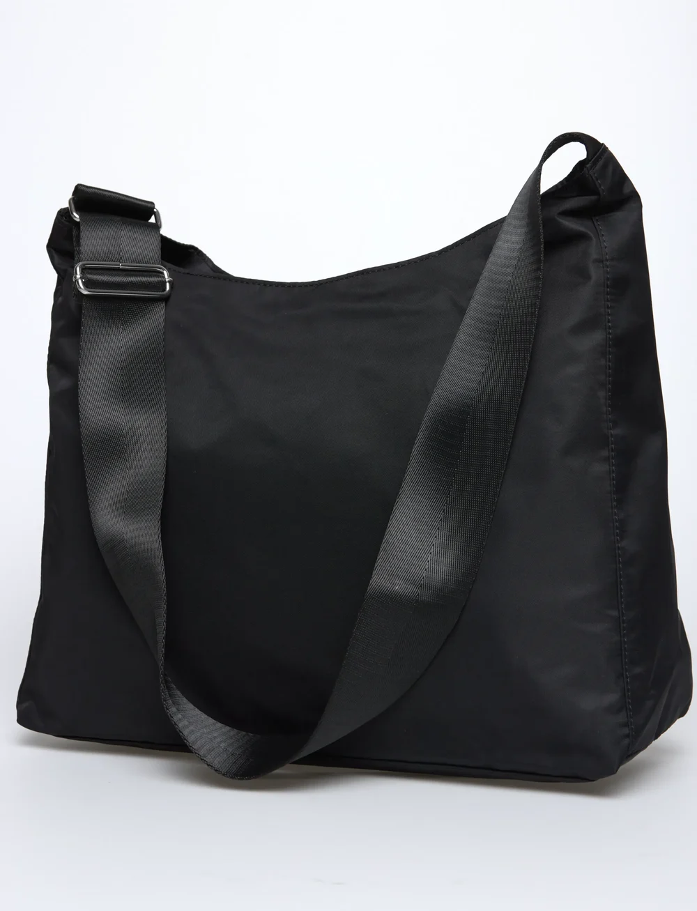 Weekday - Carry Bag - mode trends - black - 4