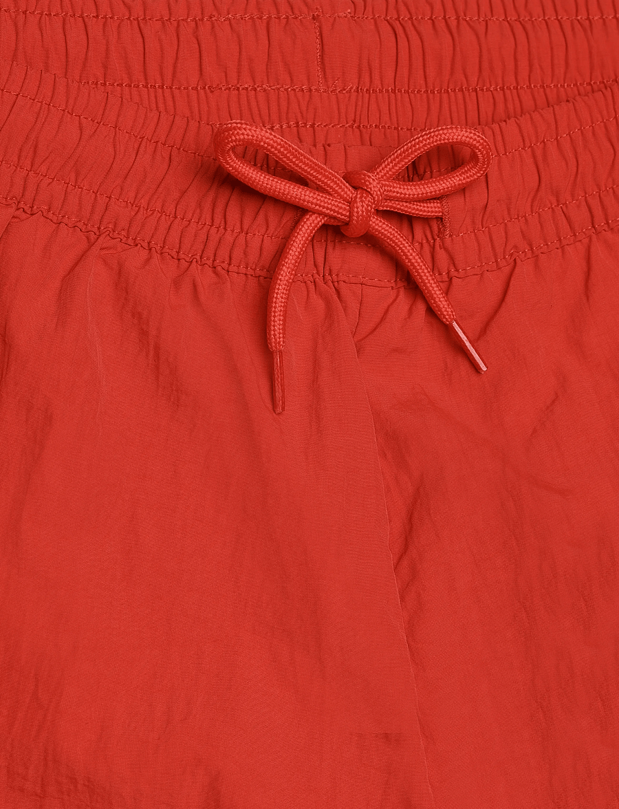 Weekday - Structured Mid-Thigh Swim Shorts - ujumispüksid - red - 2