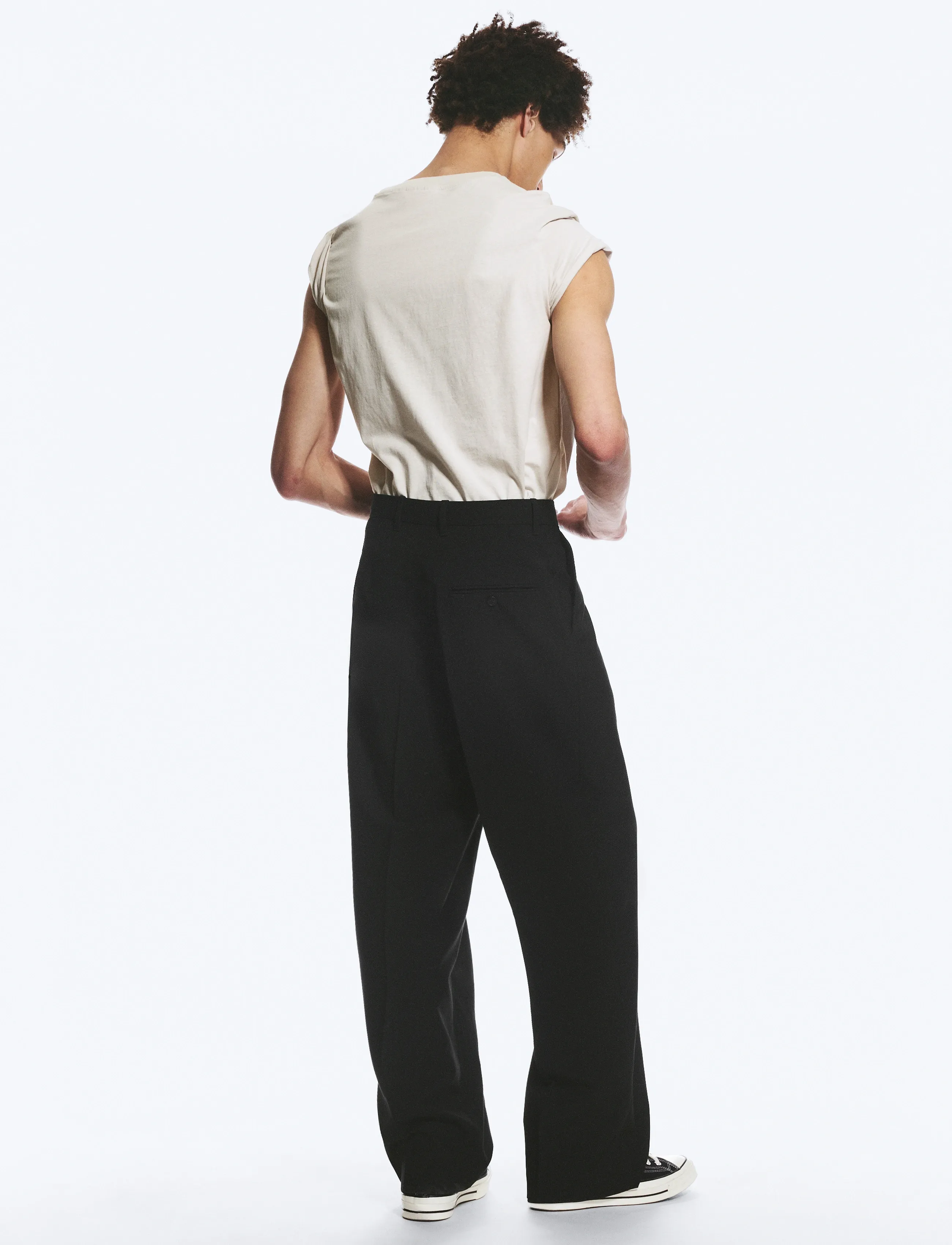 Weekday - Uno Loose Suit Trousers - kostymbyxor - black - 4