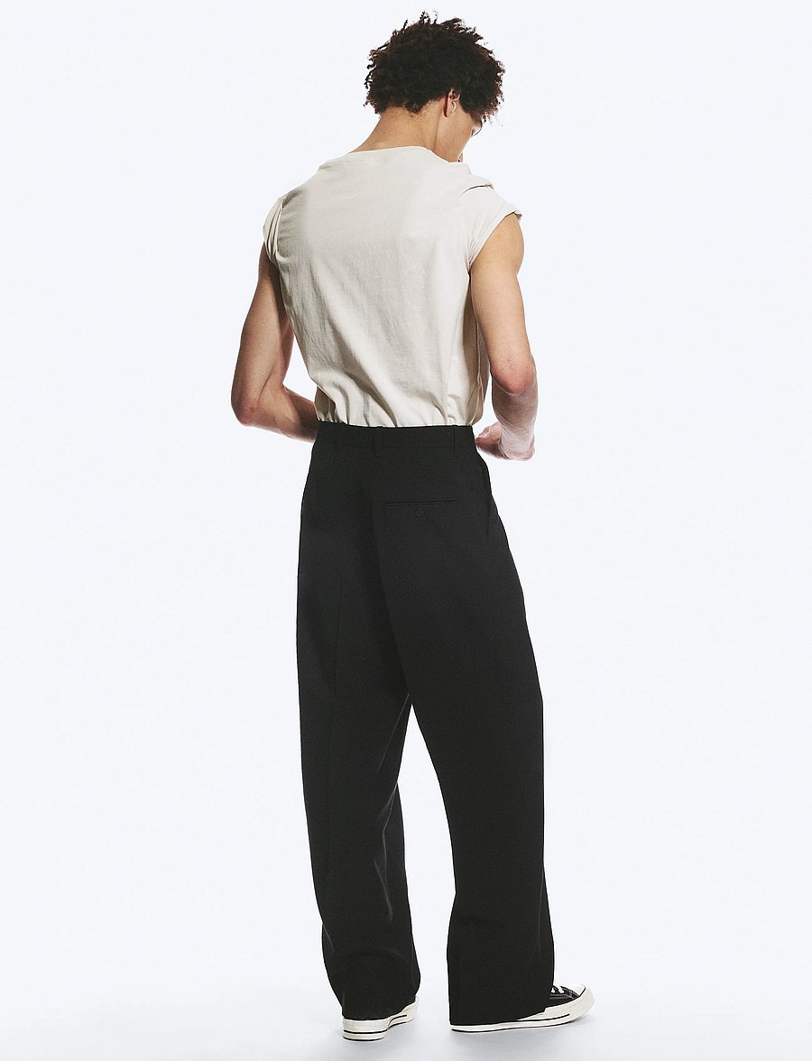 Weekday - Uno Loose Suit Trousers - kostymbyxor - black - 4
