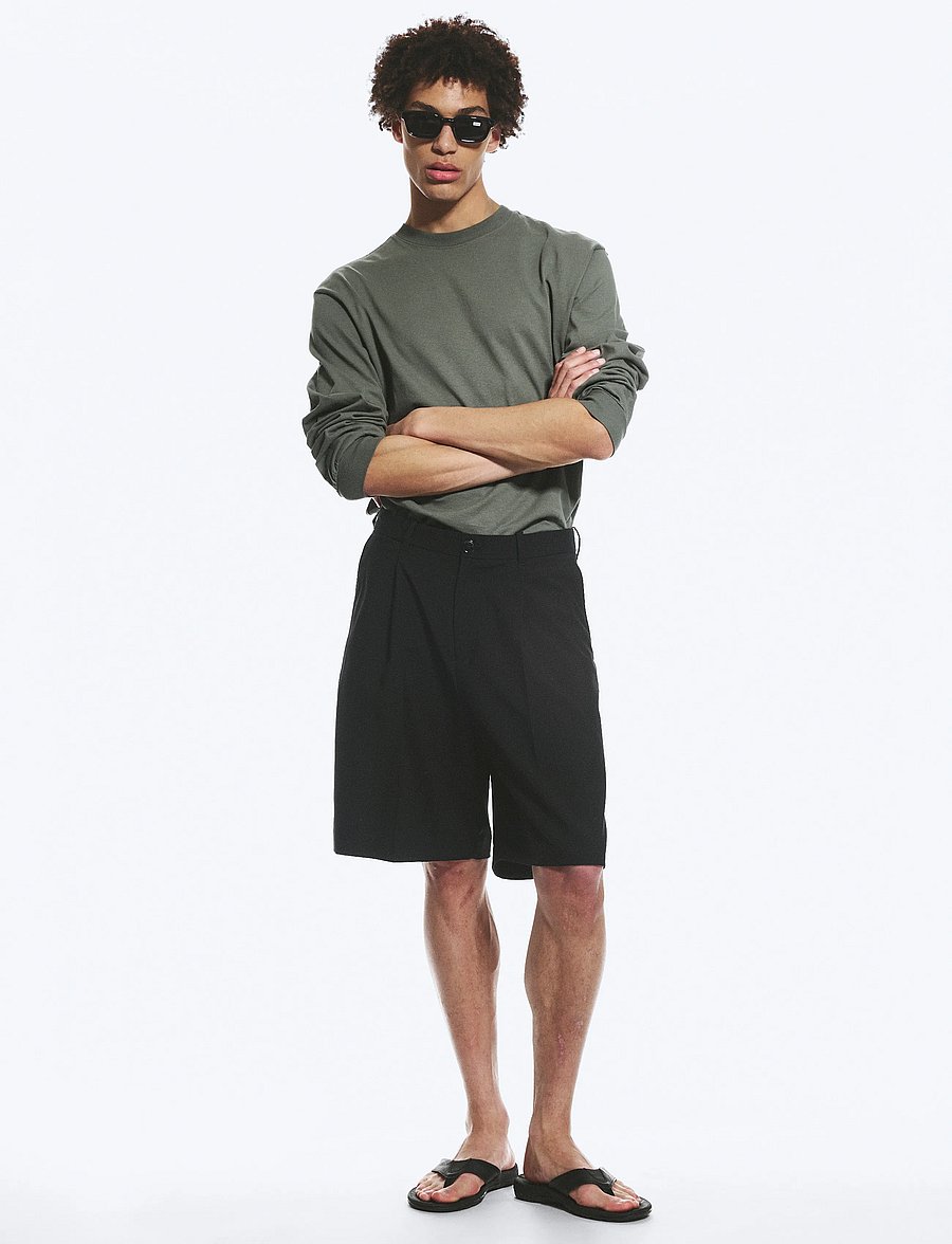 Weekday - Uno Loose Suit Shorts - chino lühikesed püksid - black dark - 0