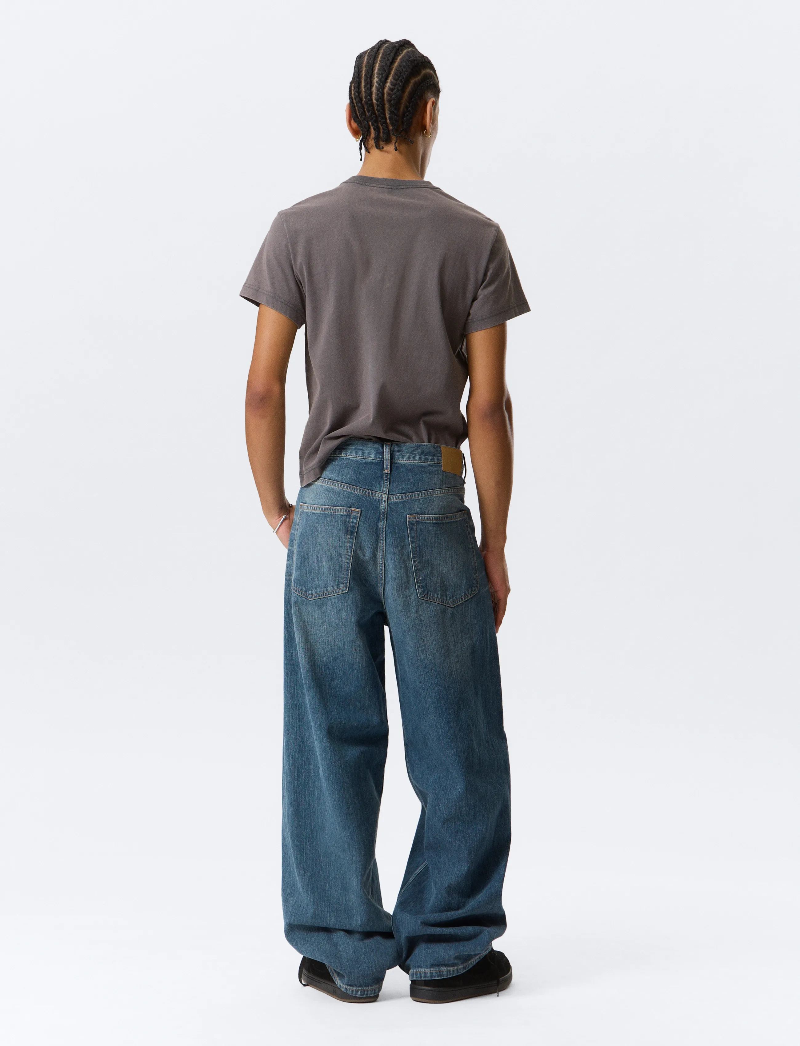 Weekday - Astro Mid Rise Loose Baggy Unisex Jeans - alt laienevad teksad - blue hymn - 5