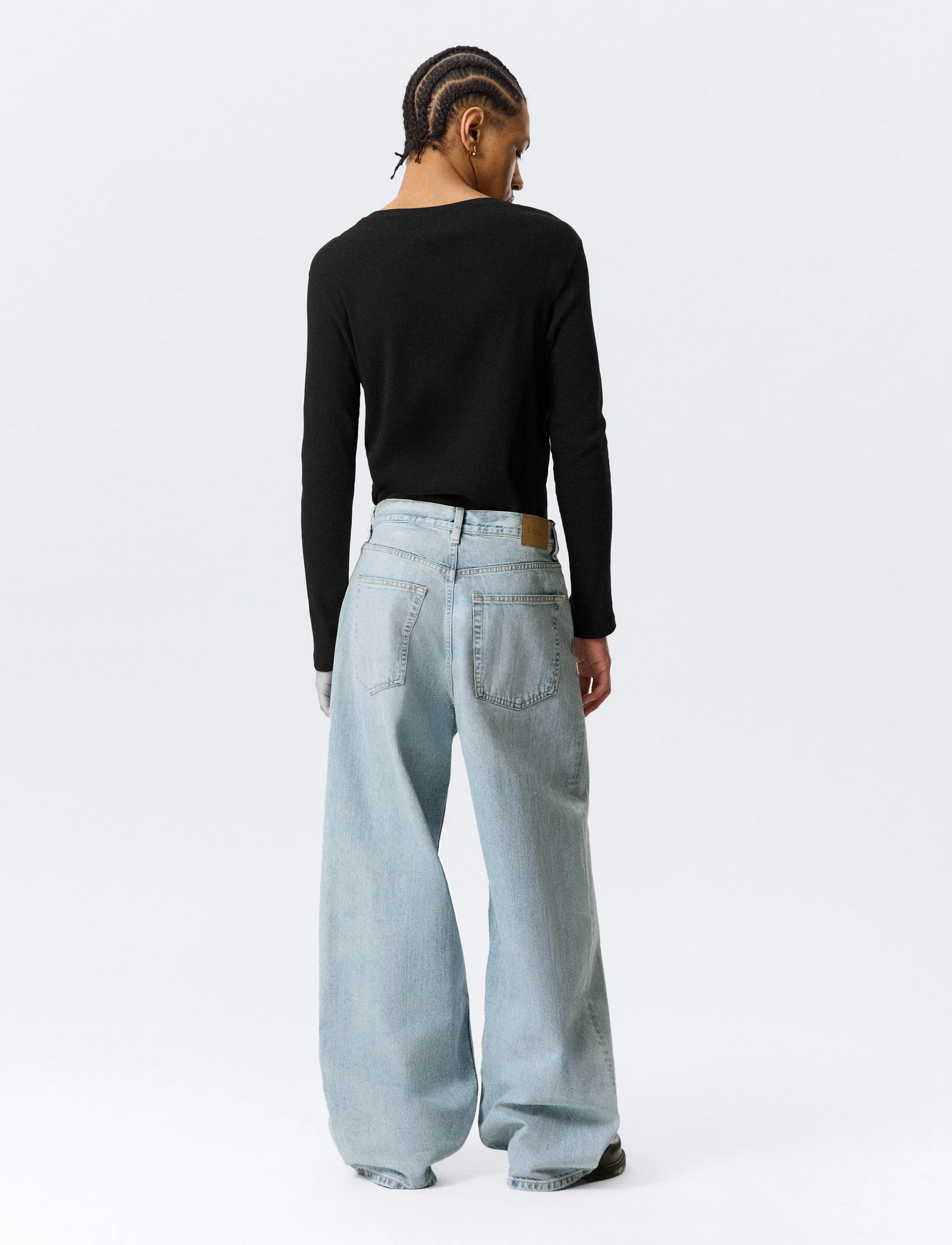 Weekday - Astro Mid Rise Loose Baggy Unisex Jeans - loose jeans - dream blue - 4