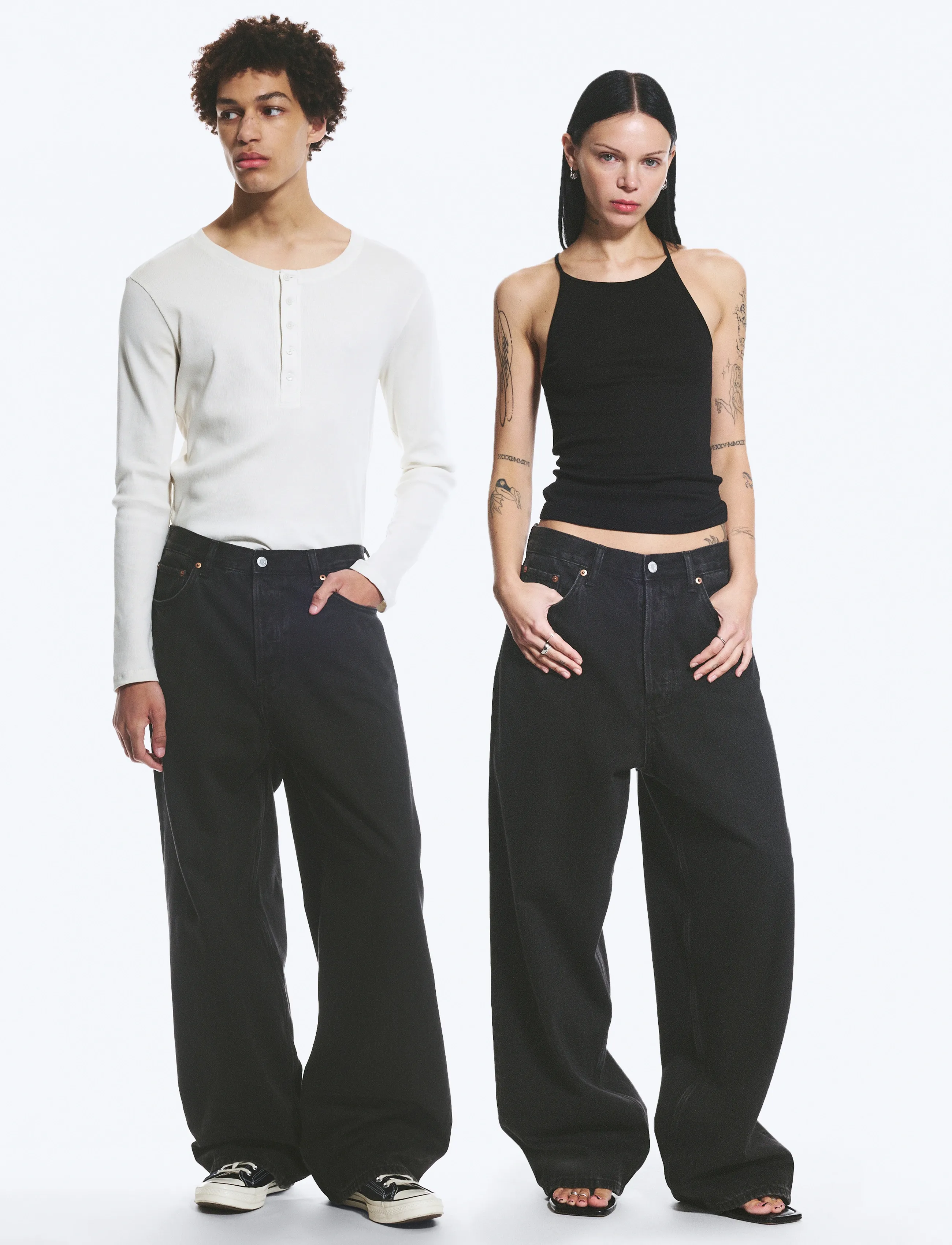 Weekday Astro Mid Rise Loose Baggy Unisex Jeans, Mænd, Mellemhøj Talje Løse Baggy Jeans, Sort, Str: 32 x 32