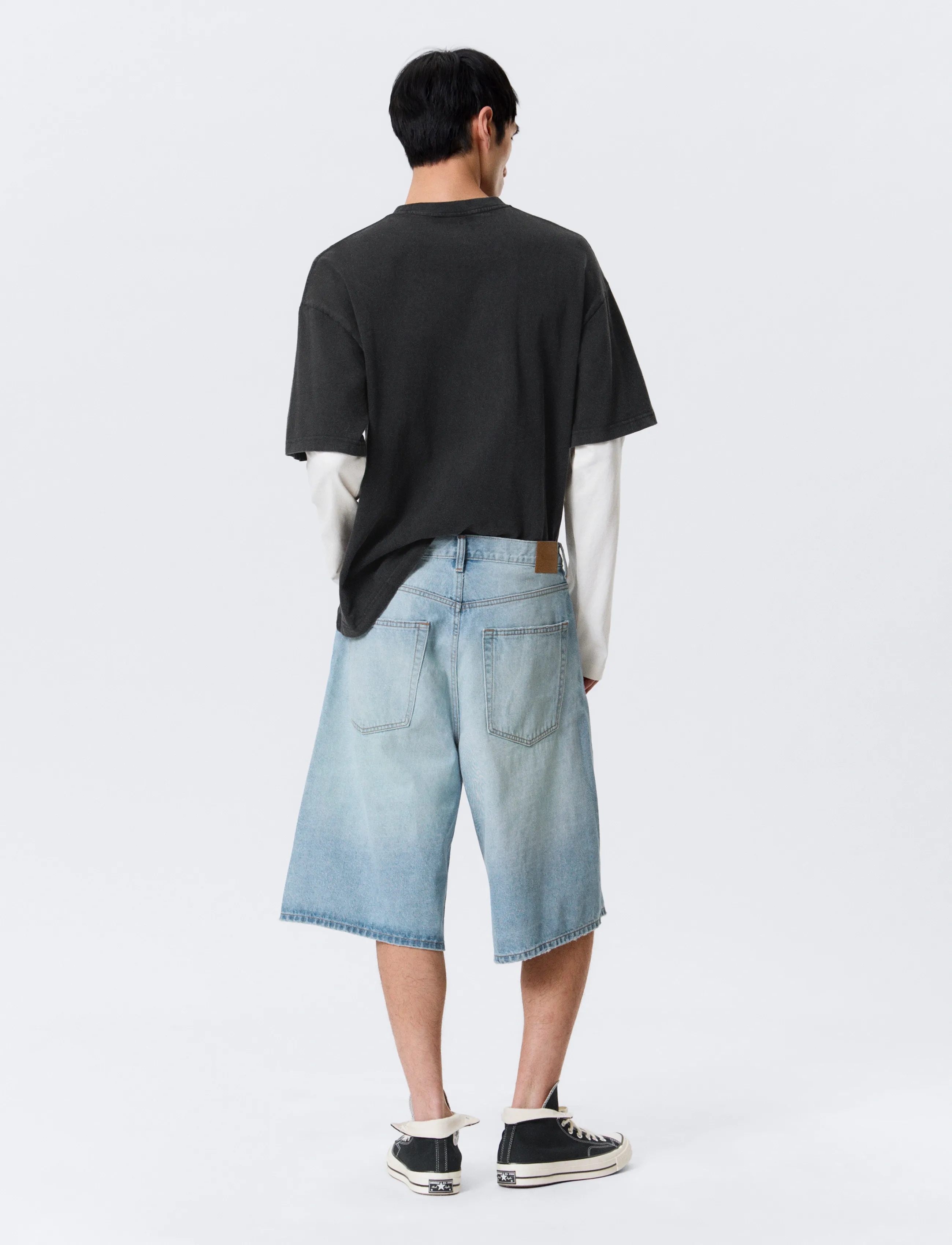 Weekday - Astro Mid Rise Loose Baggy Denim Shorts - jorts - kimberley blue - 4