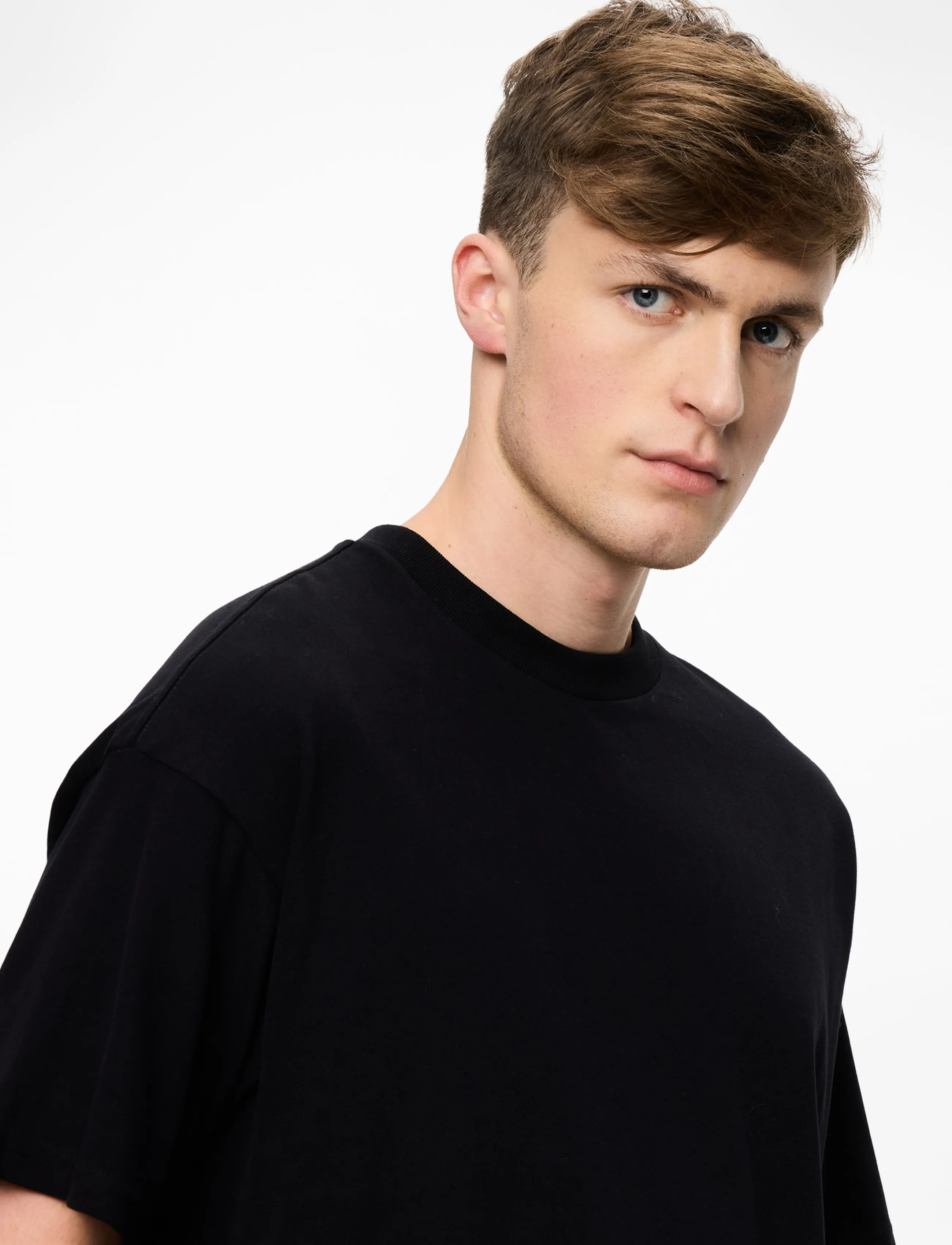 WEEKDAY Great Boxy T-Shirt herr – bild 7