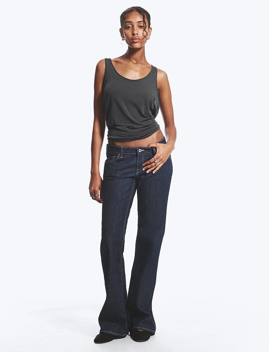 Weekday - Nova Low Rise Slim Bootcut Jeans - bootcut jeans - blue rinse - 0