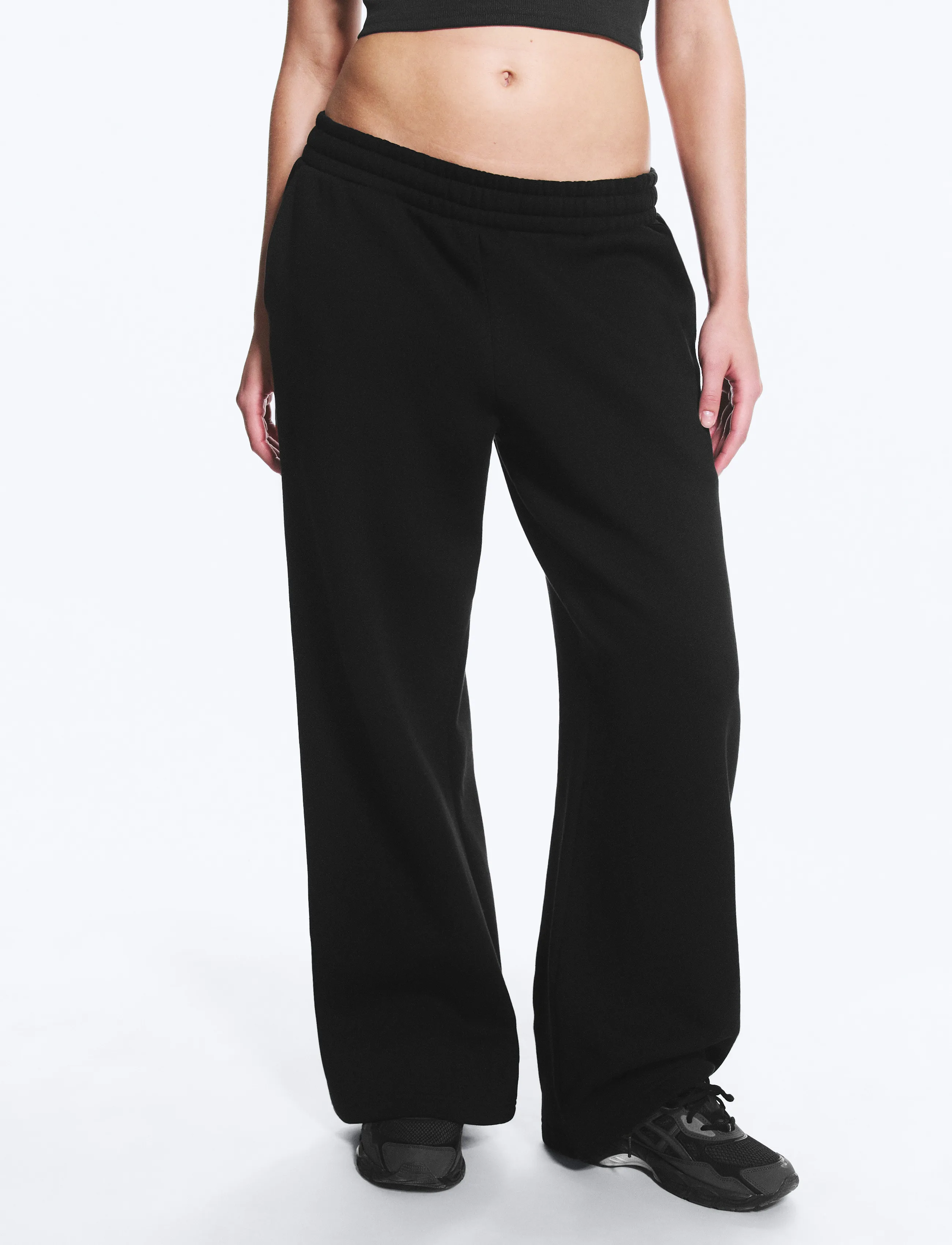 Weekday Loose Long Heavyweight Sweatpants, XXS, Unterteile, Schwarz - Frauen